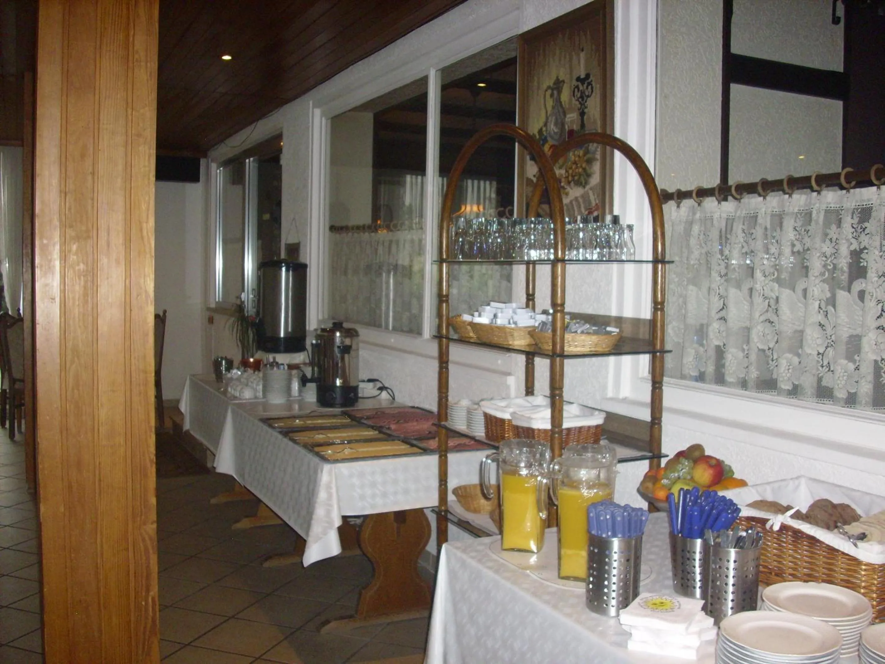 Food and drinks in Hotel Europa