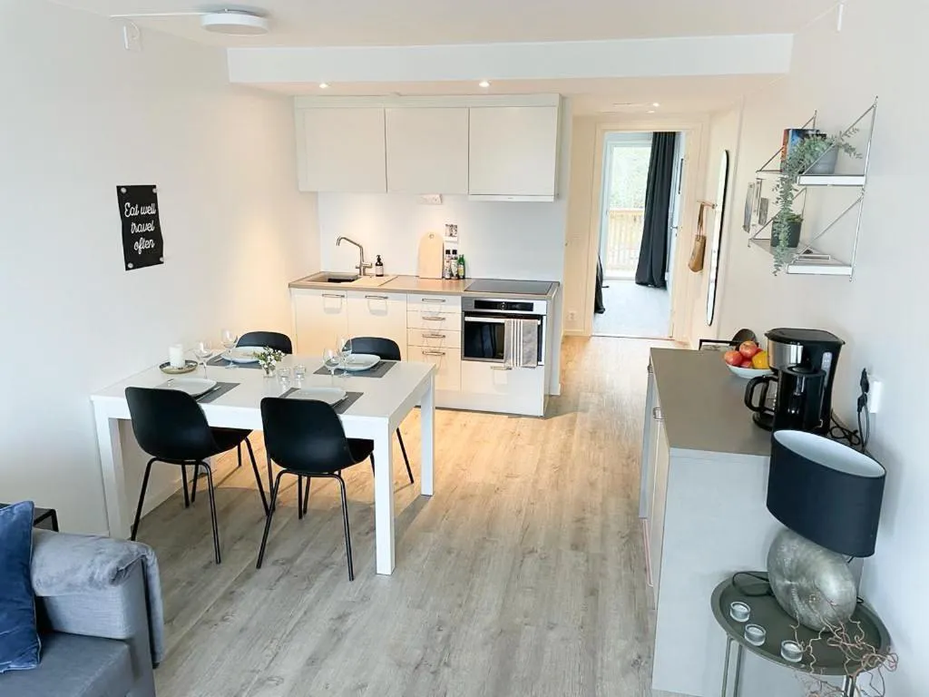 Kitchen or kitchenette in Lägenhetshotell Varvet