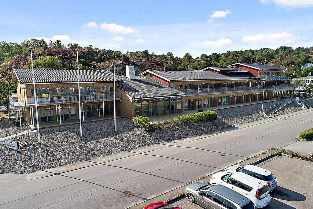 Property building in Lägenhetshotell Varvet