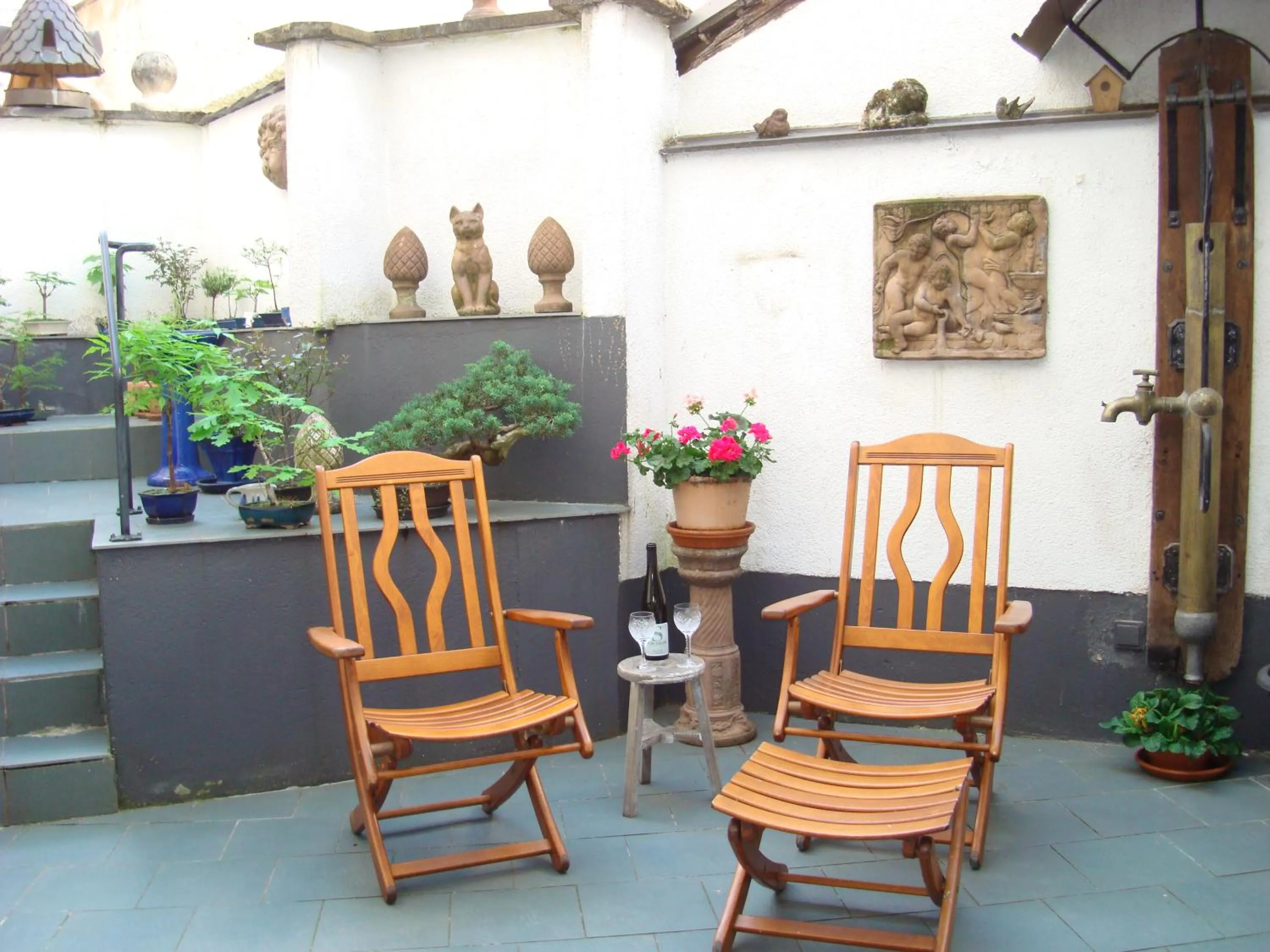 Property building in Historischer Winzerverein Boutique B&B