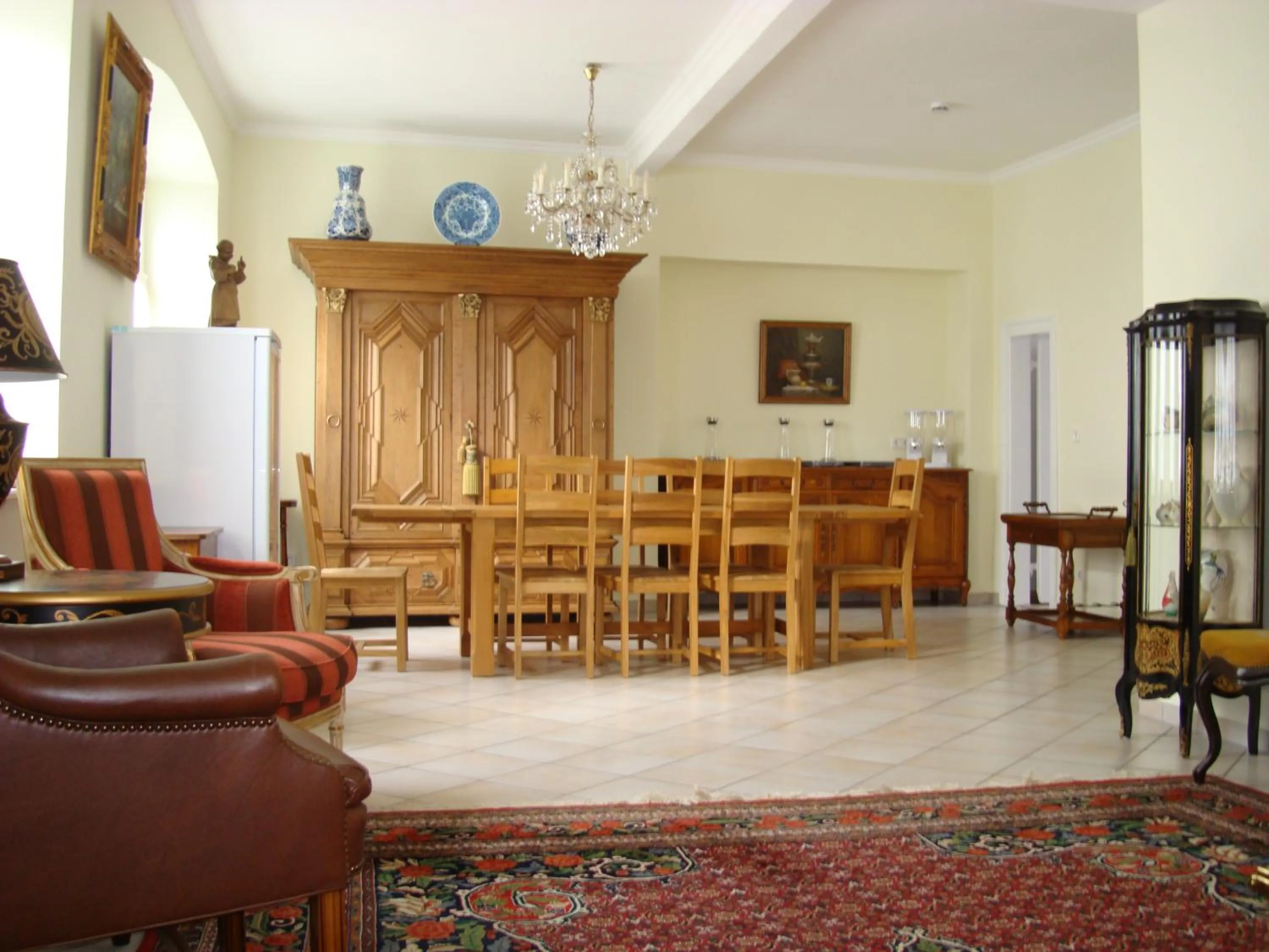 Communal lounge/ TV room in Historischer Winzerverein Boutique B&B