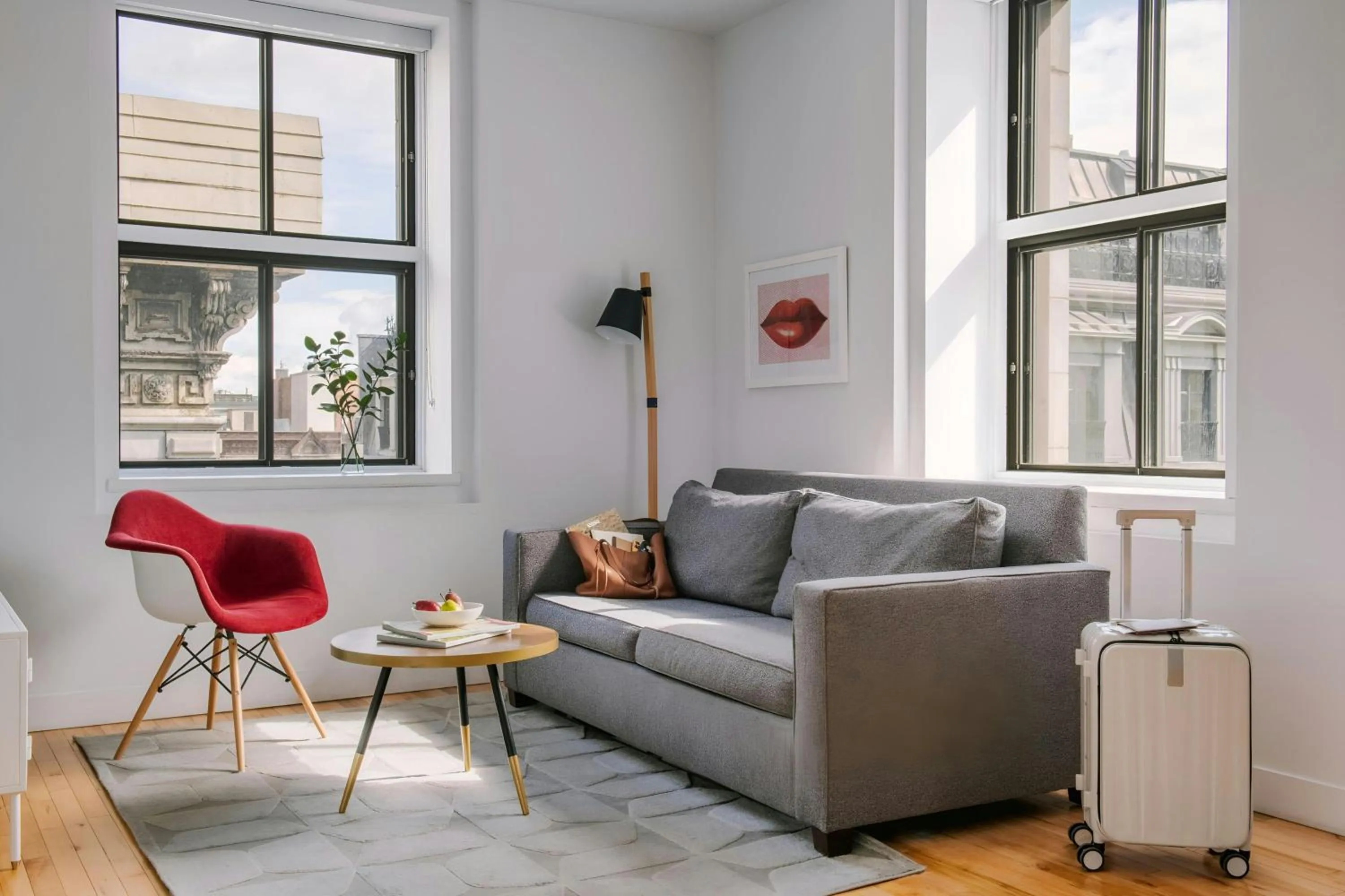 Living room in Sonder by Marriott Bonvoy Le Victoria Apartments Old Montreal