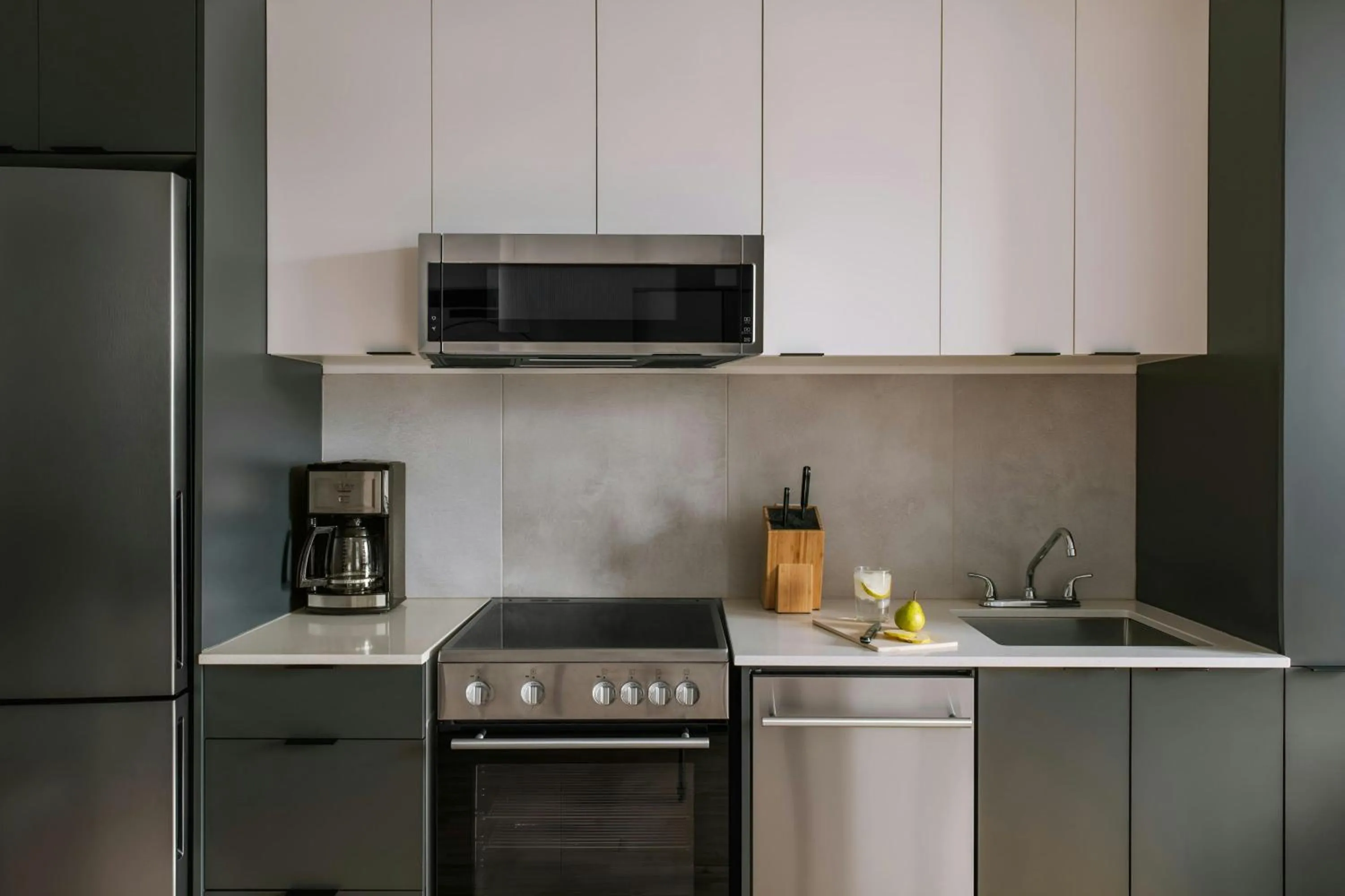 Kitchen or kitchenette in Sonder by Marriott Bonvoy Le Victoria Apartments Old Montreal