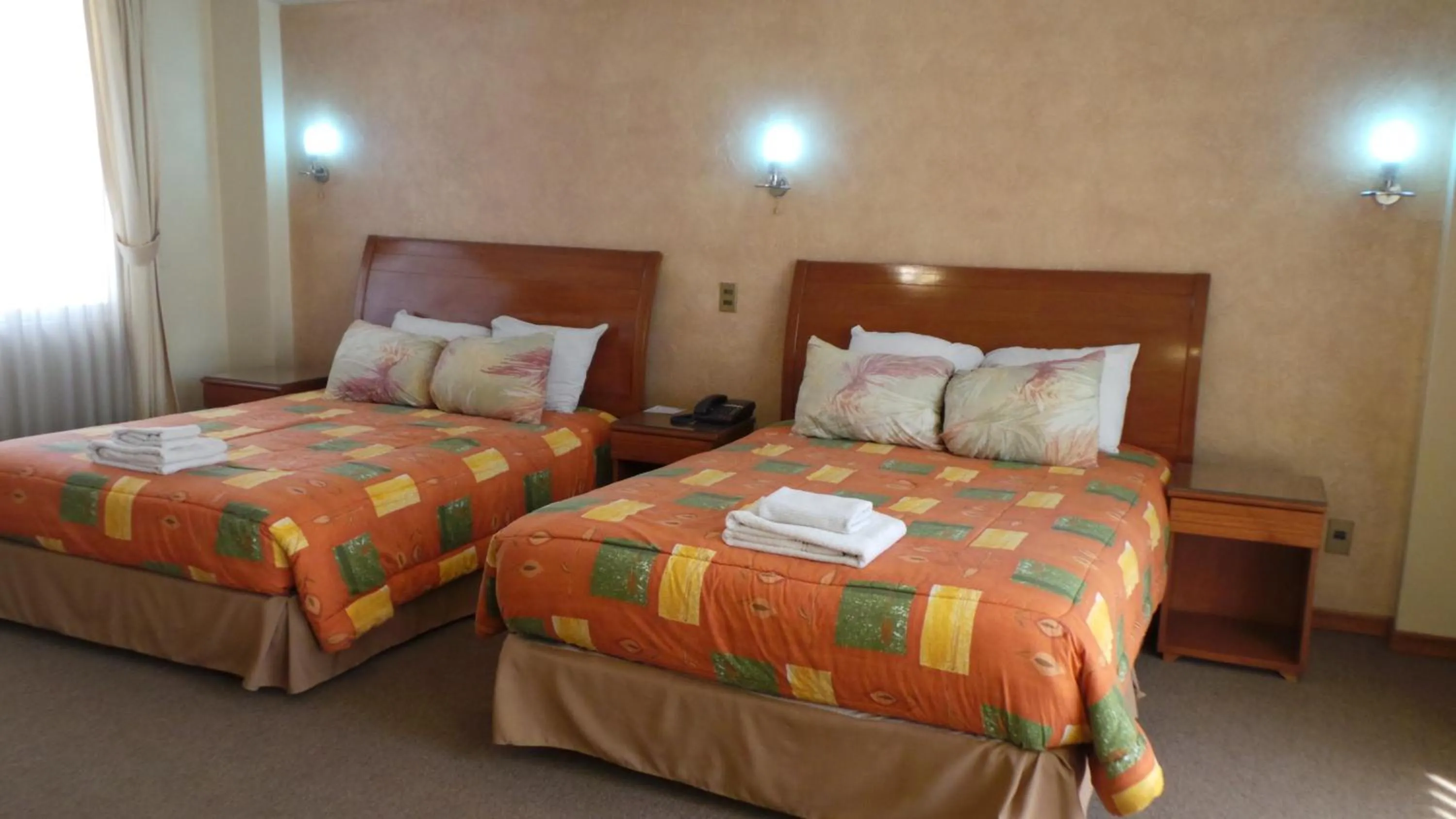 Superior Twin Room in Eurotel Davina