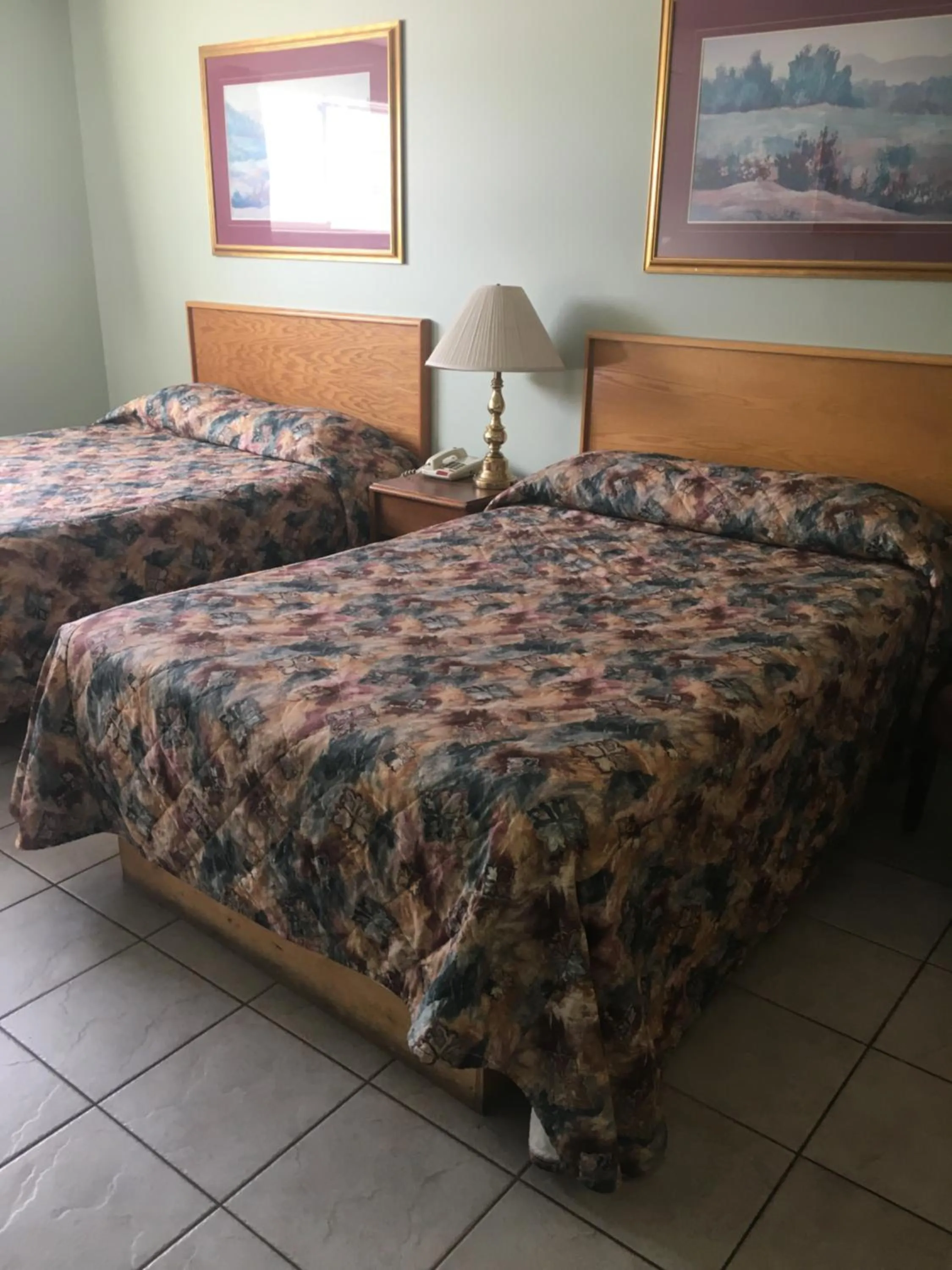 Bed in Almada Inn