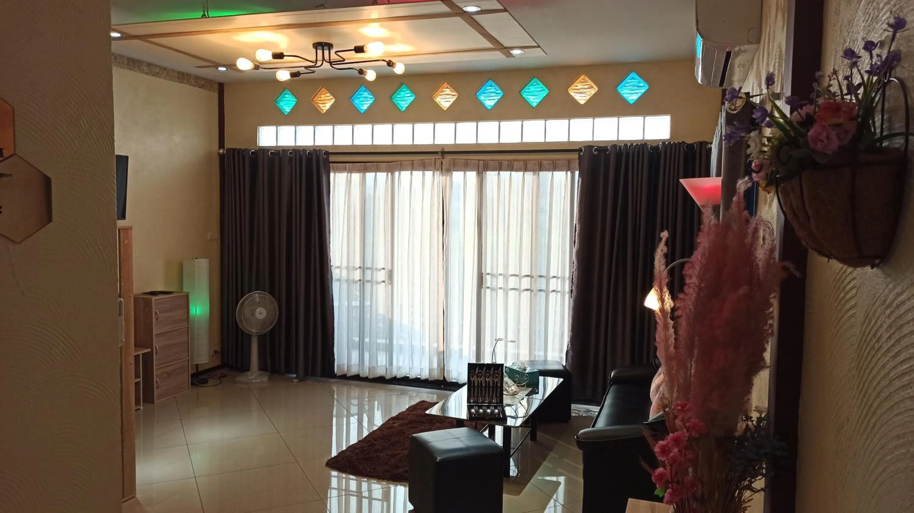 Living room in Touch the Wind