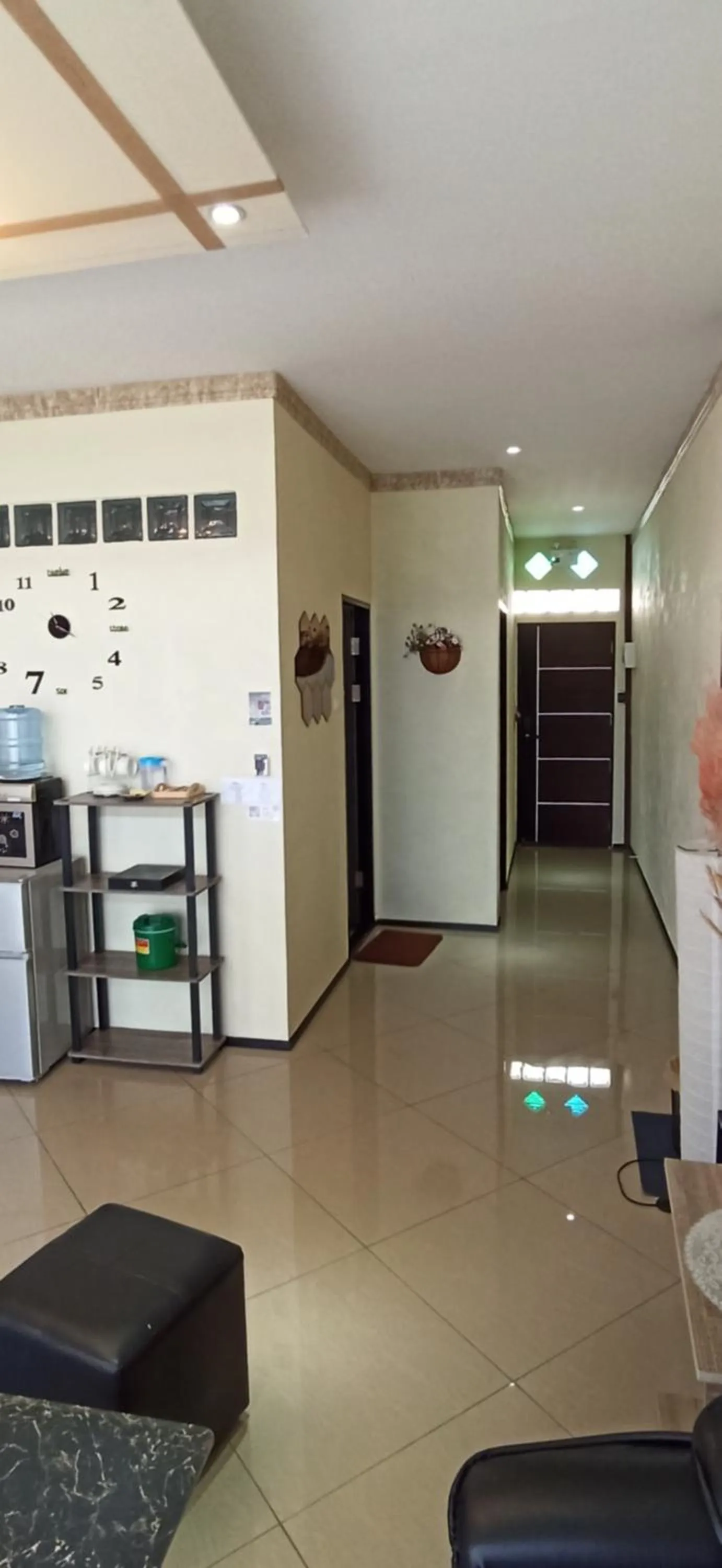 Photo of the whole room in Touch the Wind