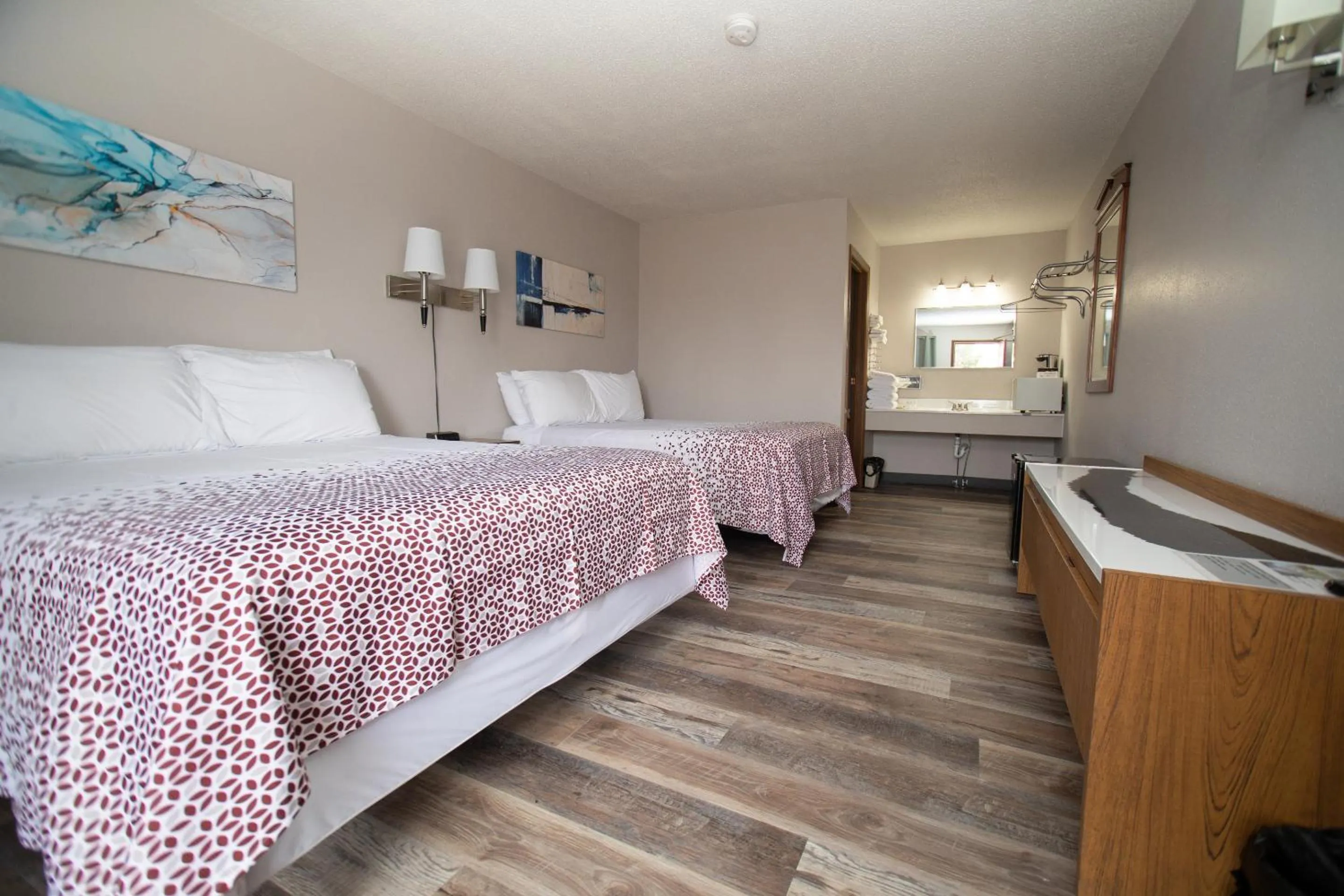 Bed in Shady Rest Motel