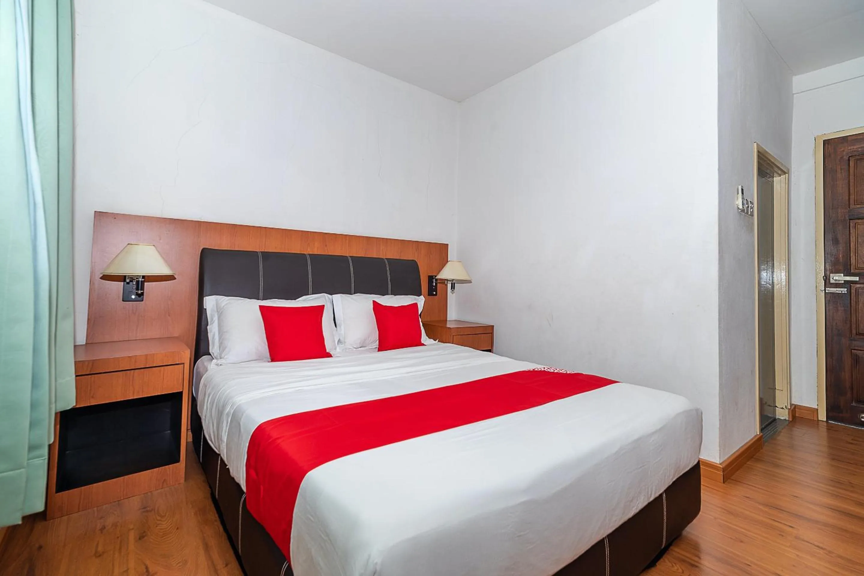 Bedroom, Bed in Hotel O Eagle Wood Garden