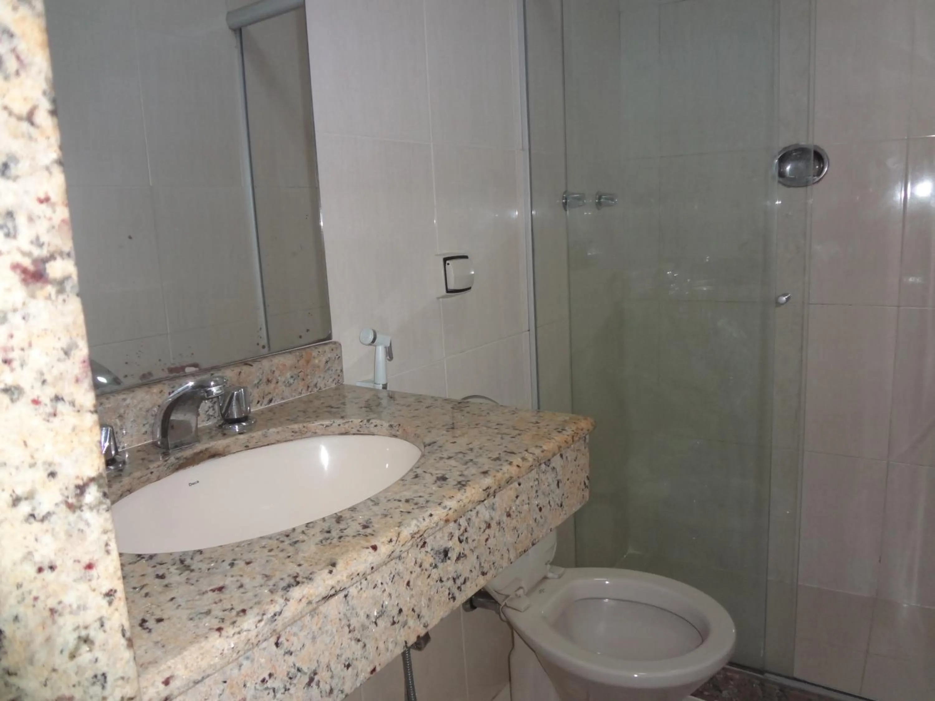 Bathroom in Hotel Gomes Freire (Adult Only)