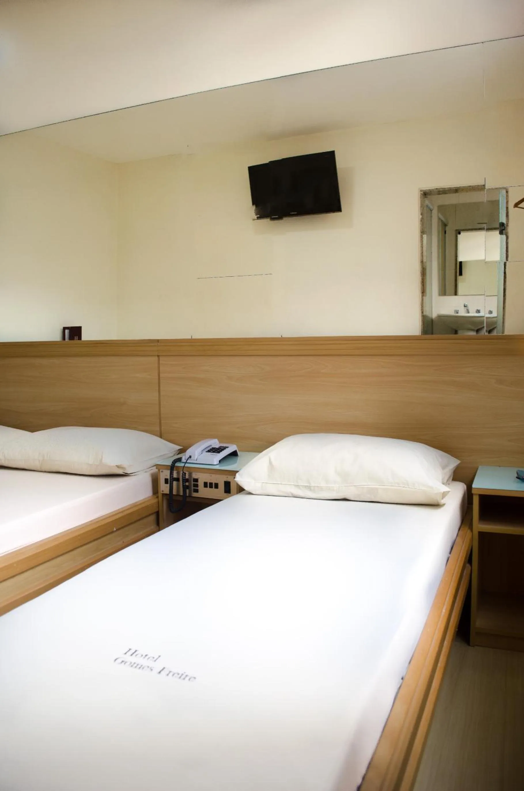 Bedroom, Bed in Hotel Gomes Freire (Adult Only)