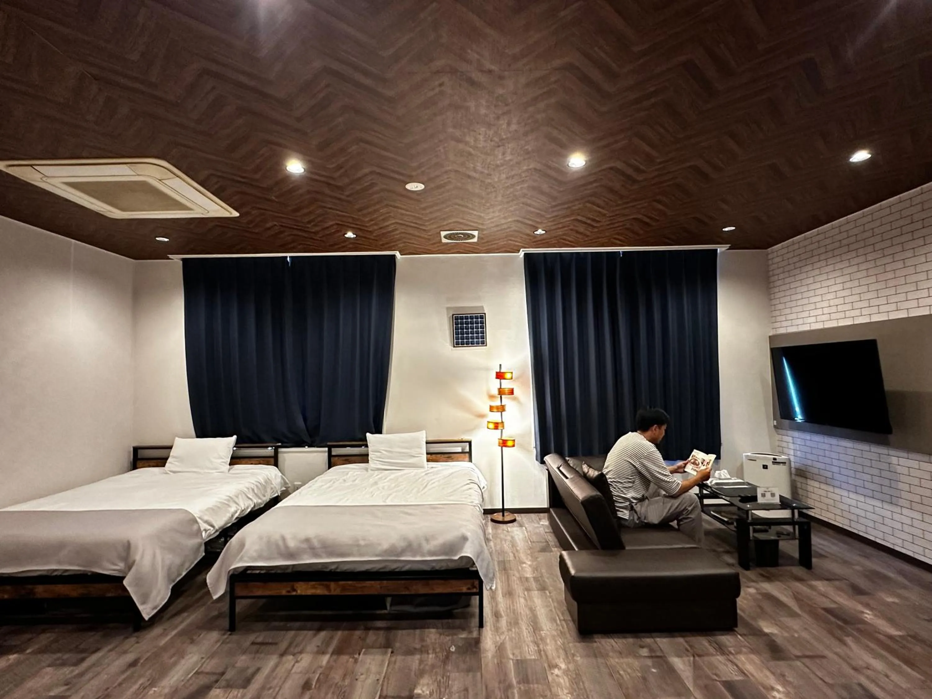 Bedroom, Bed in Economy Hotel Upashi