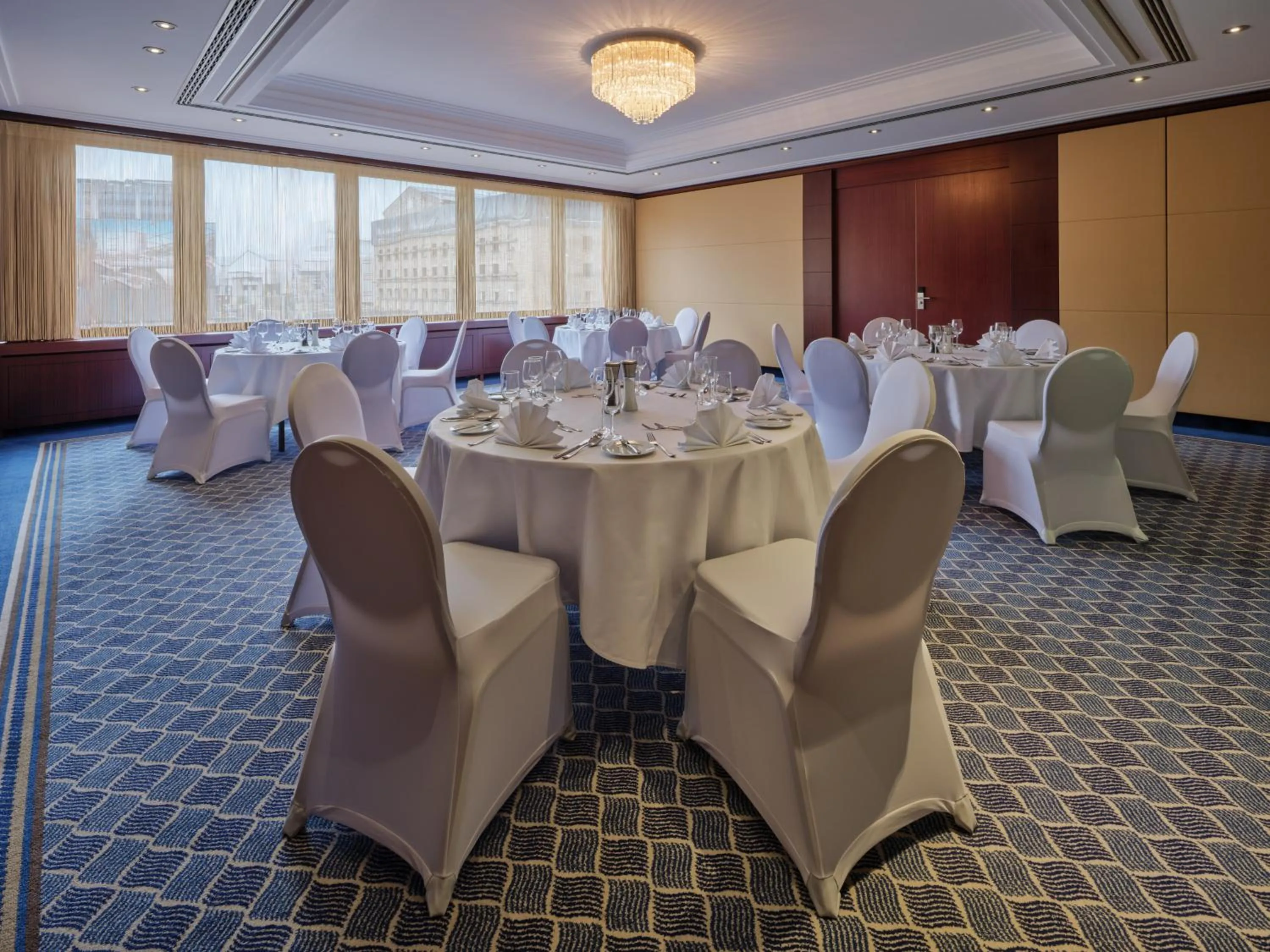 Meeting/conference room in Steigenberger Graf Zeppelin