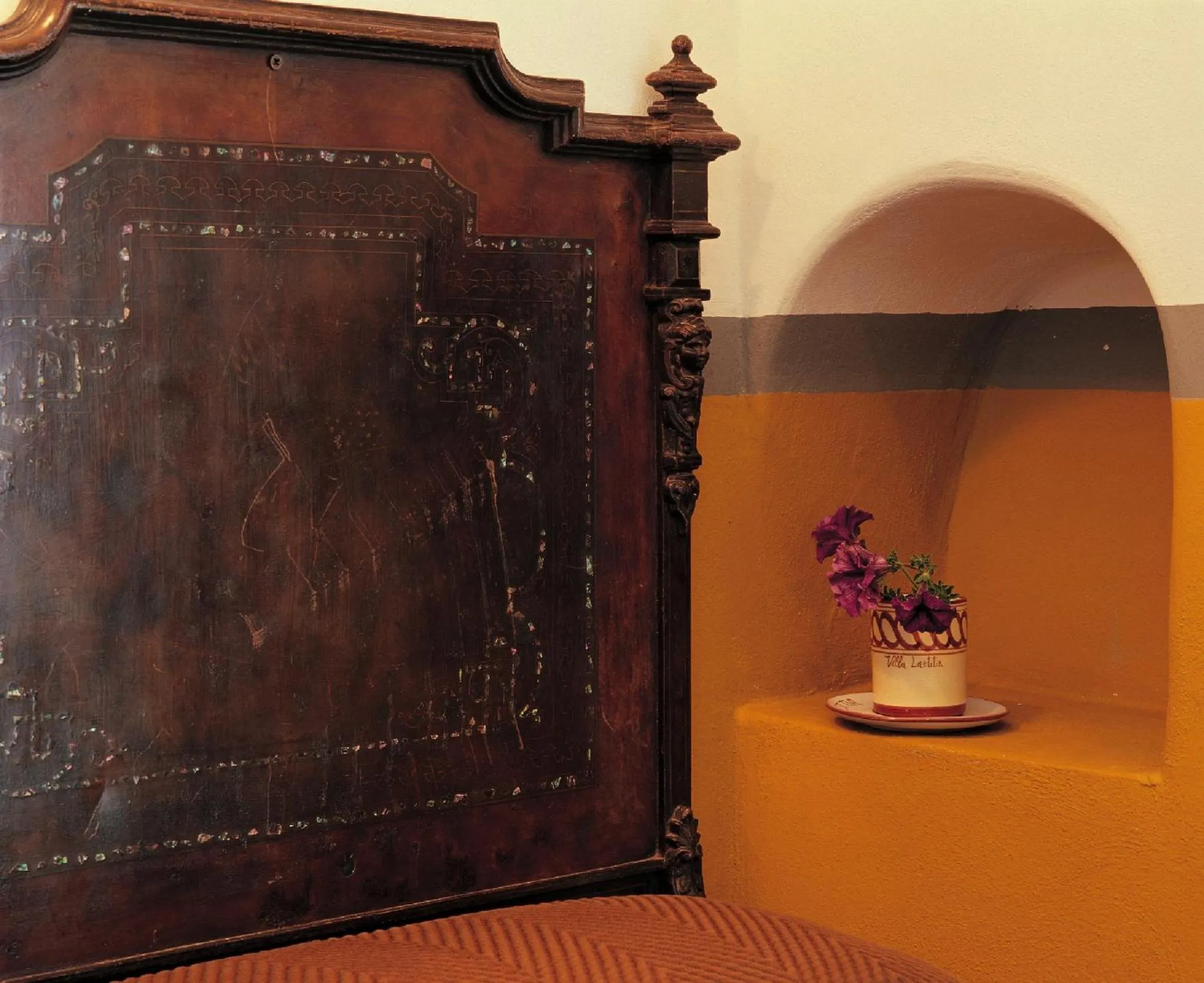 Decorative detail in Villa Laetitia