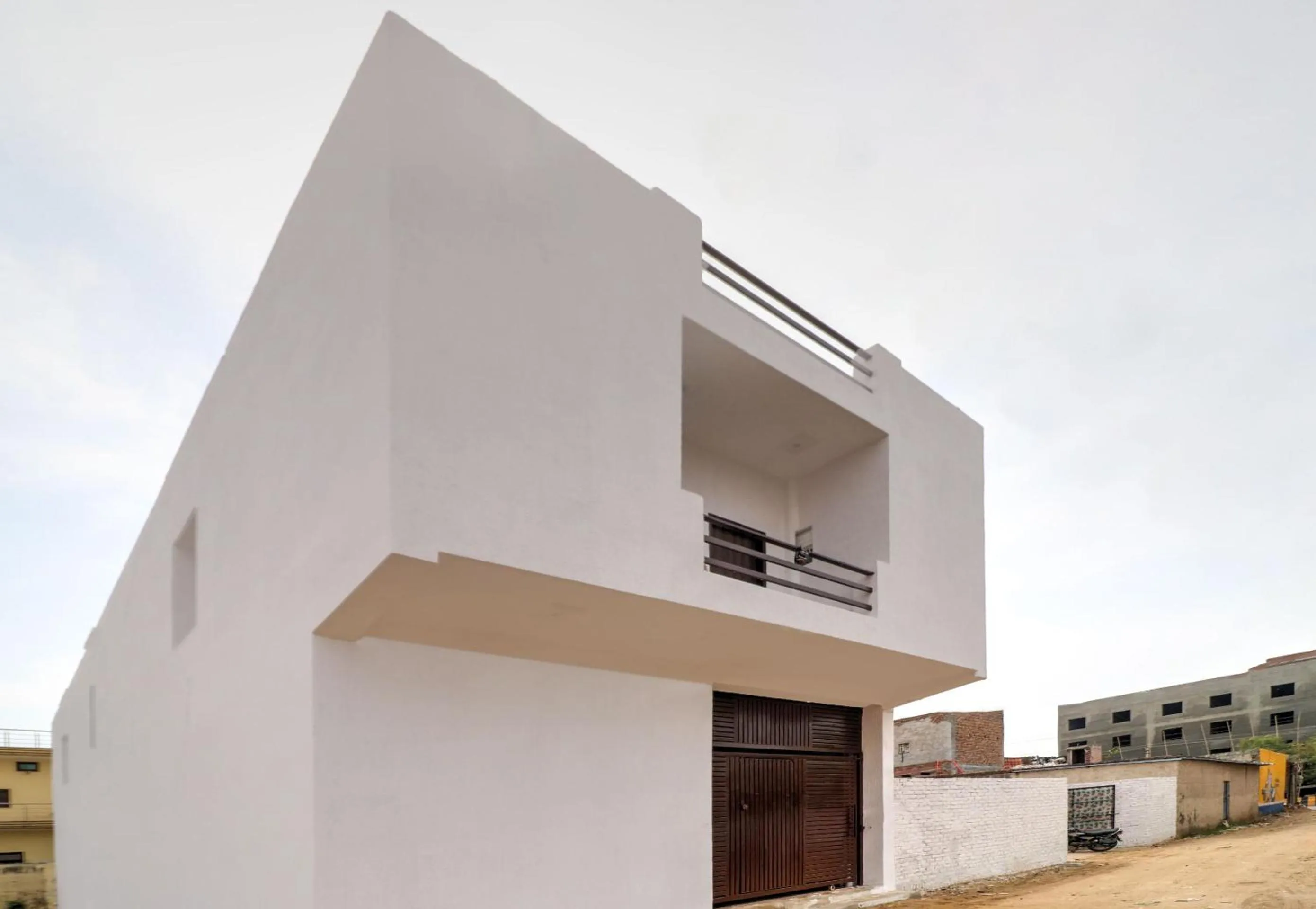 Facade/entrance in Hotel O White House