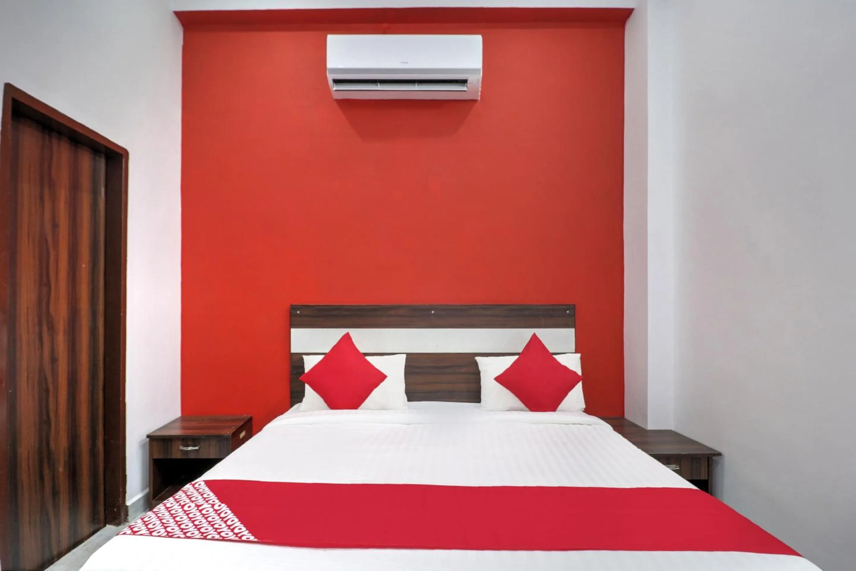 Bedroom, Bed in Hotel O White House