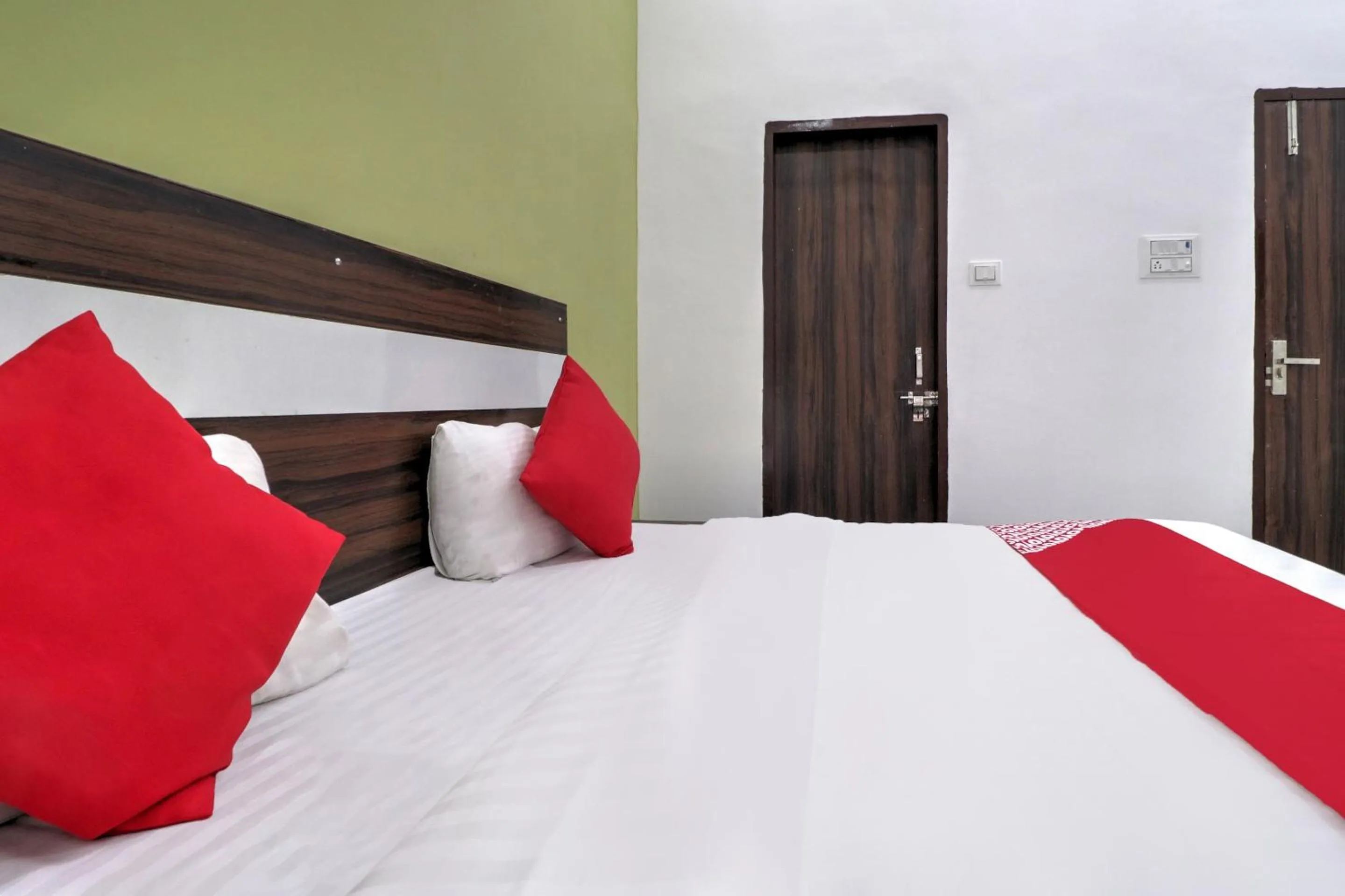 Bedroom, Bed in Hotel O White House