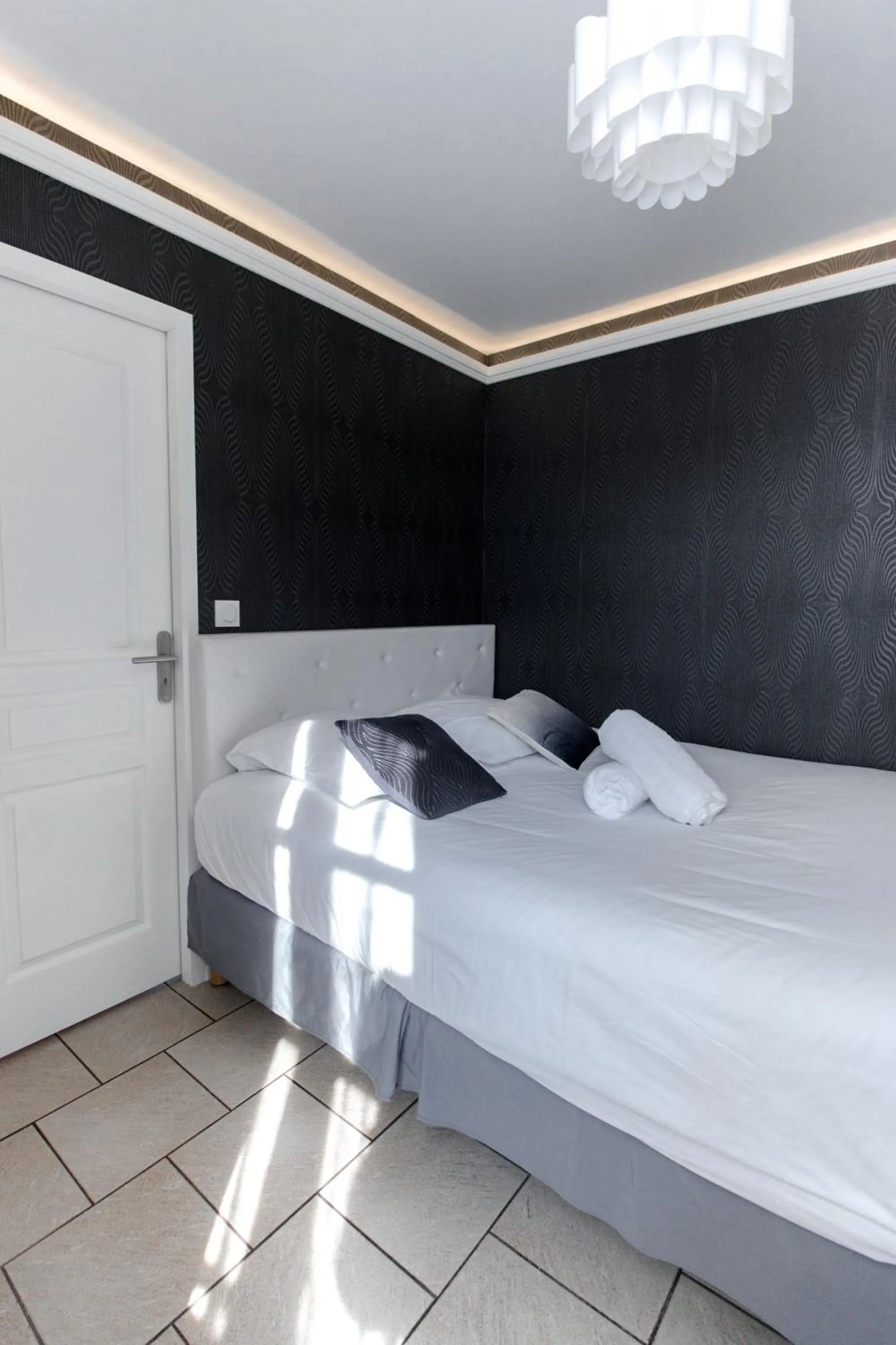 Bed in Au Bourg Neuf