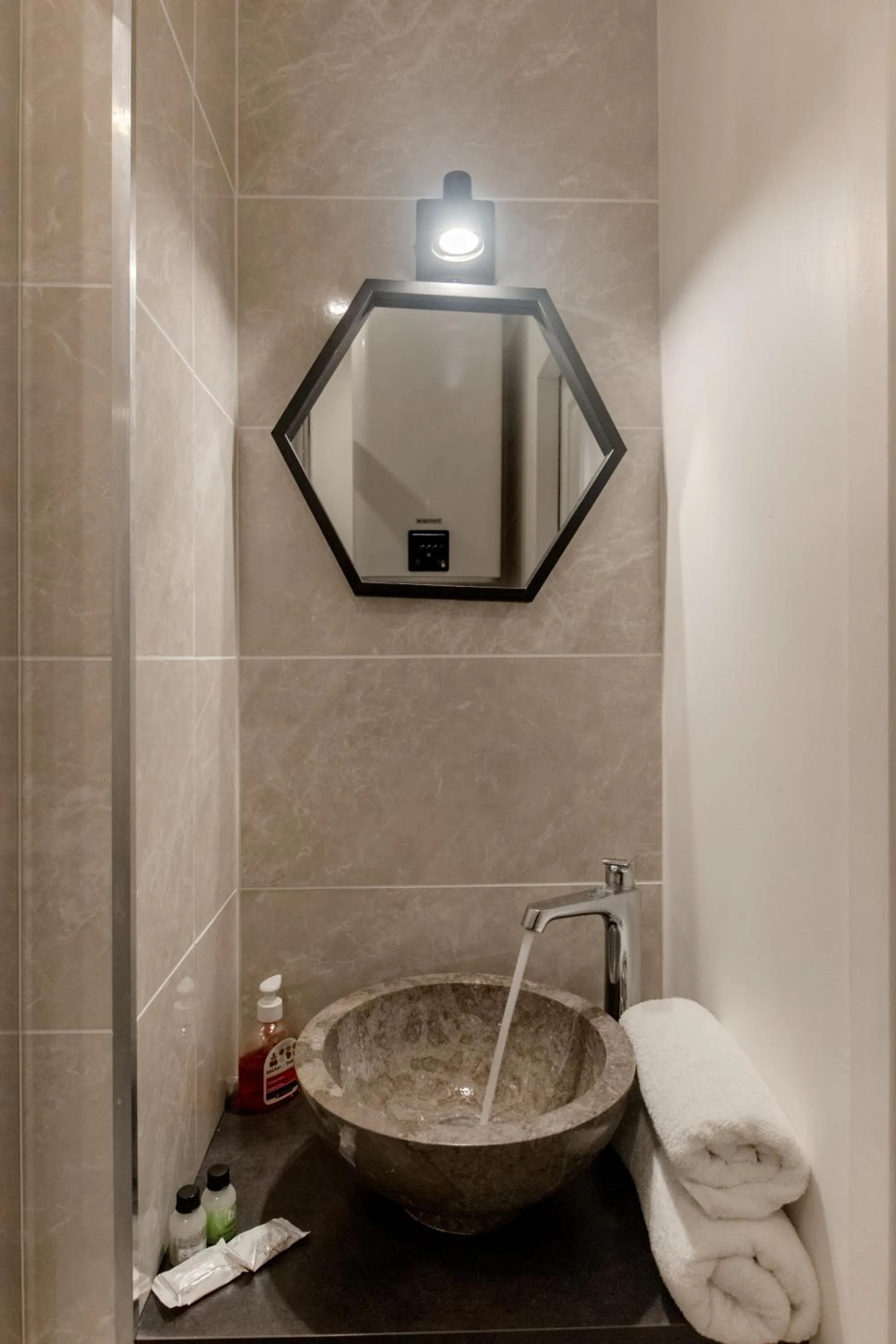 Bathroom in Au Bourg Neuf