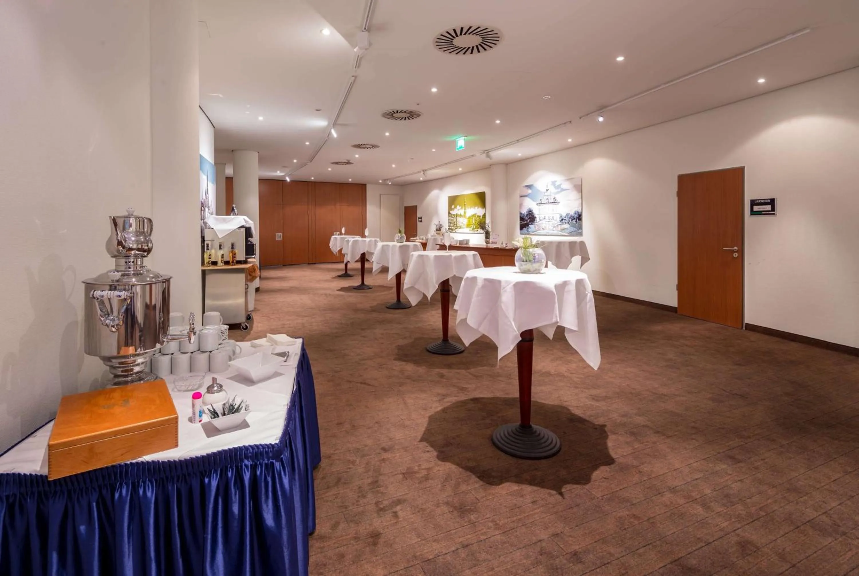 Meeting/conference room in Ramada by Wyndham Dresden