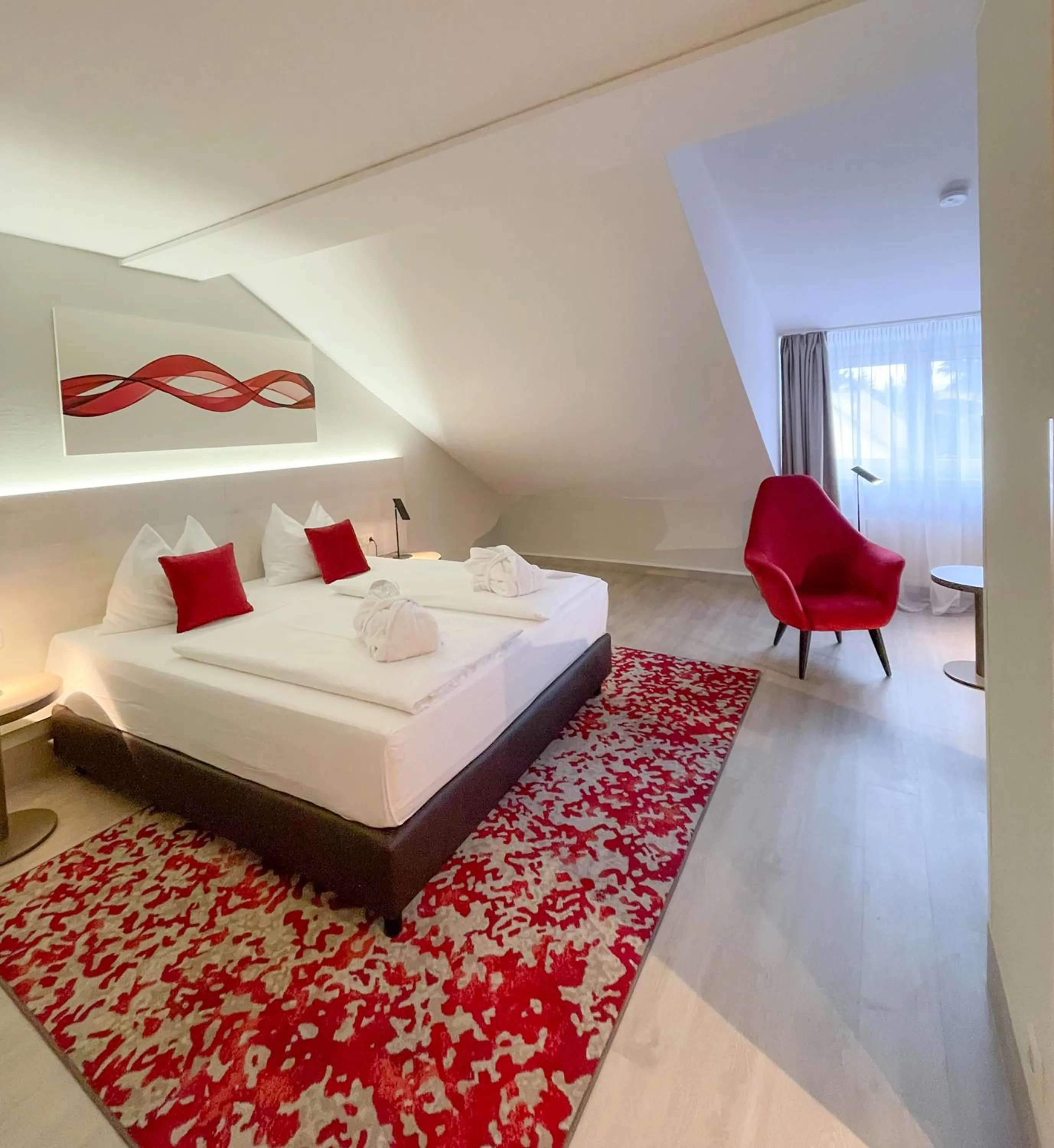 Photo of the whole room, Bed in Ramada by Wyndham Dresden