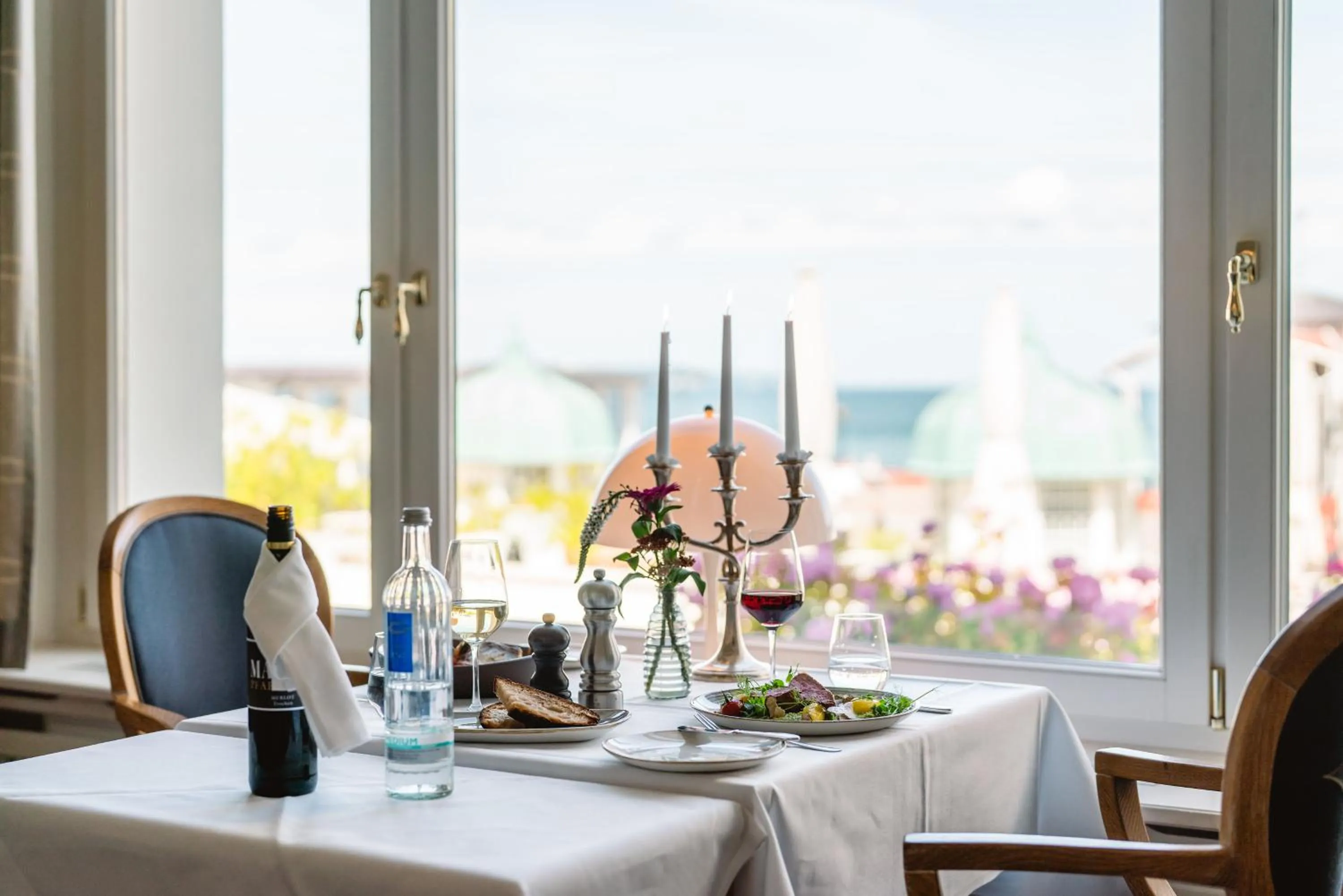 Restaurant/places to eat in A-ROSA Kurhaus Binz