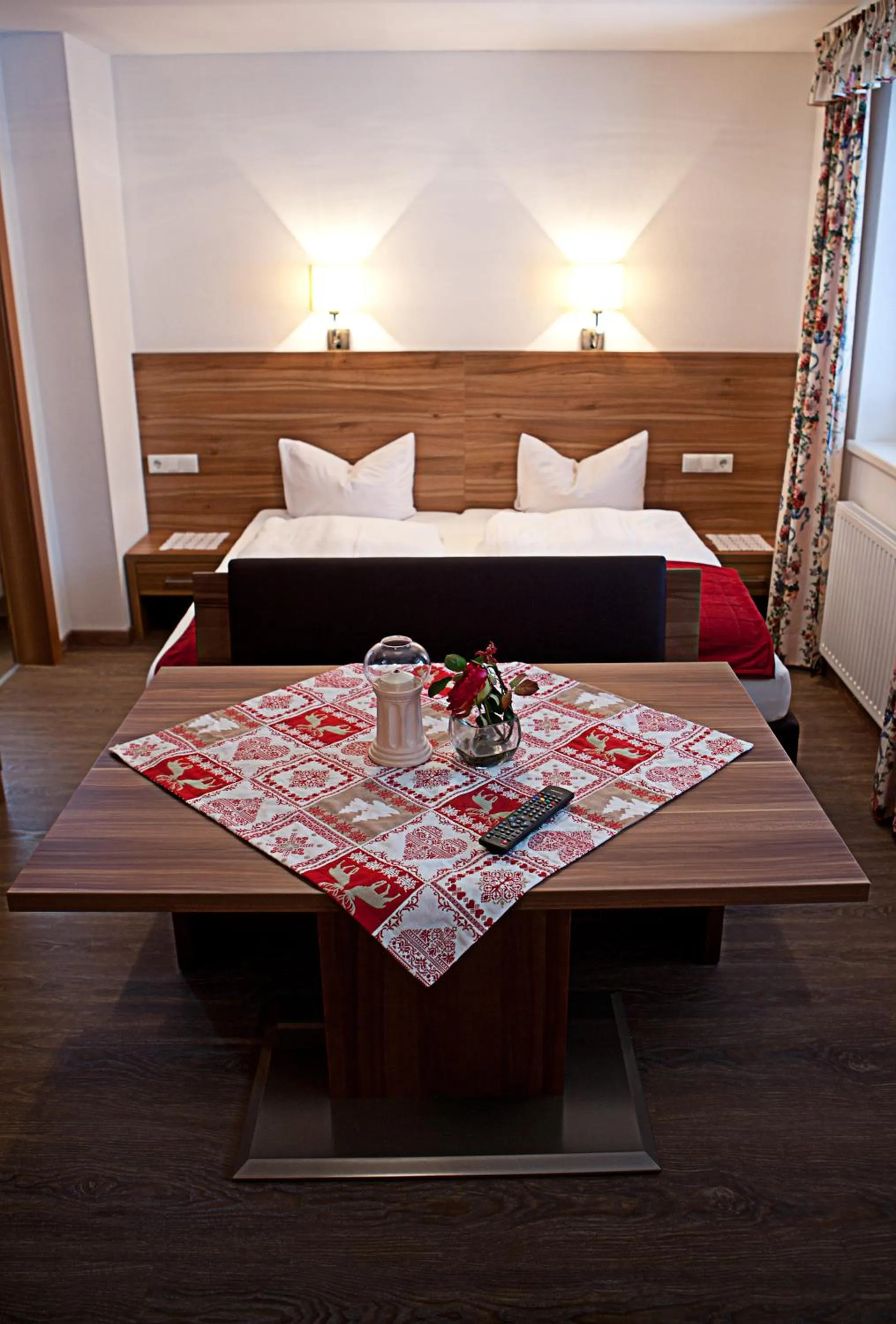 TV and multimedia, Bed in Villa Sepp