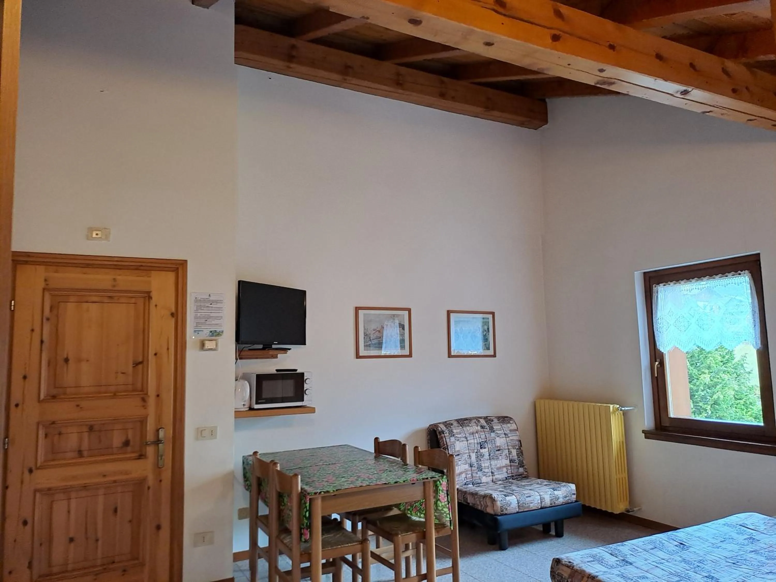 Bed in Residence Iris BeB