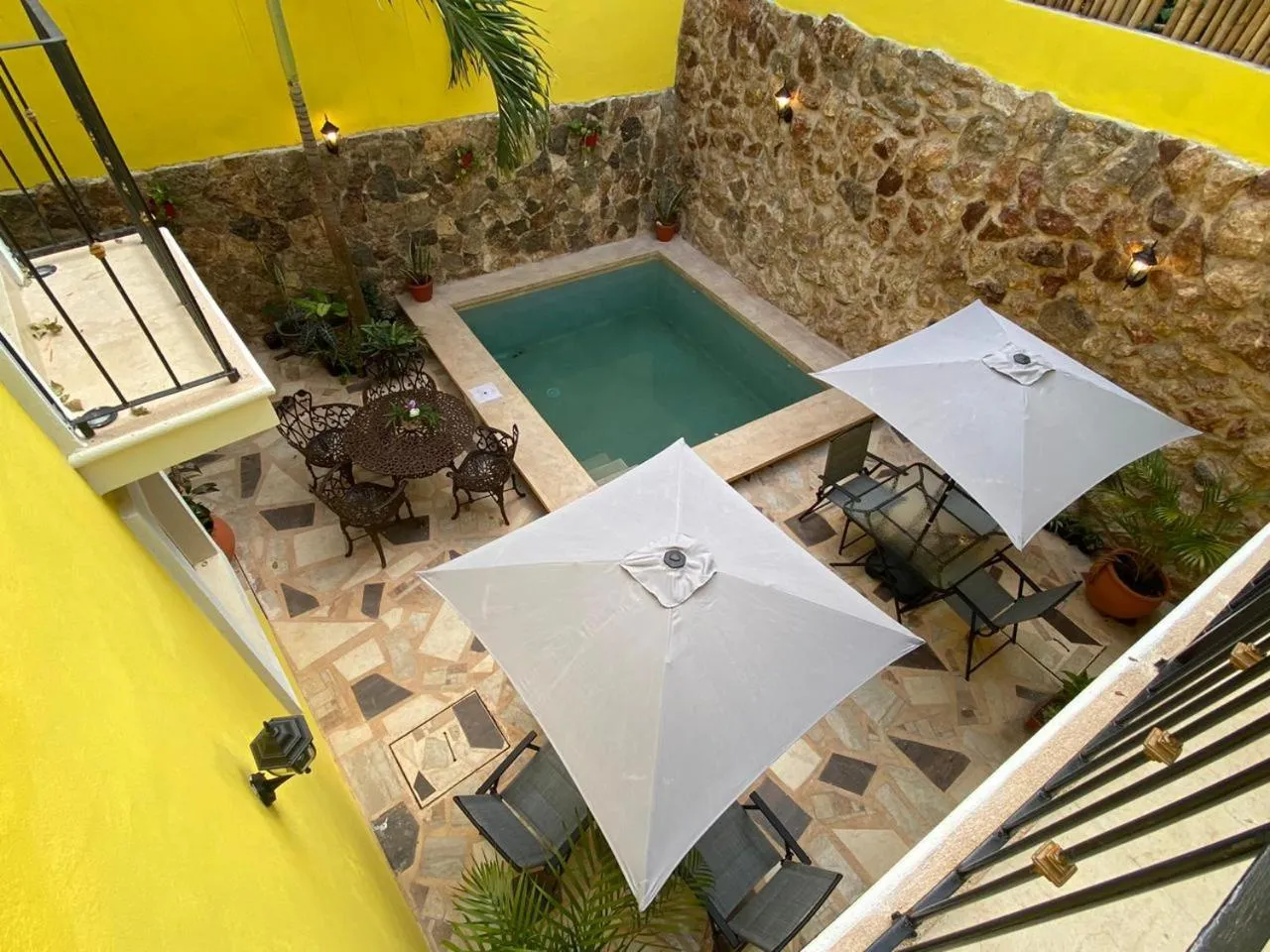 Swimming pool in Los Candiles