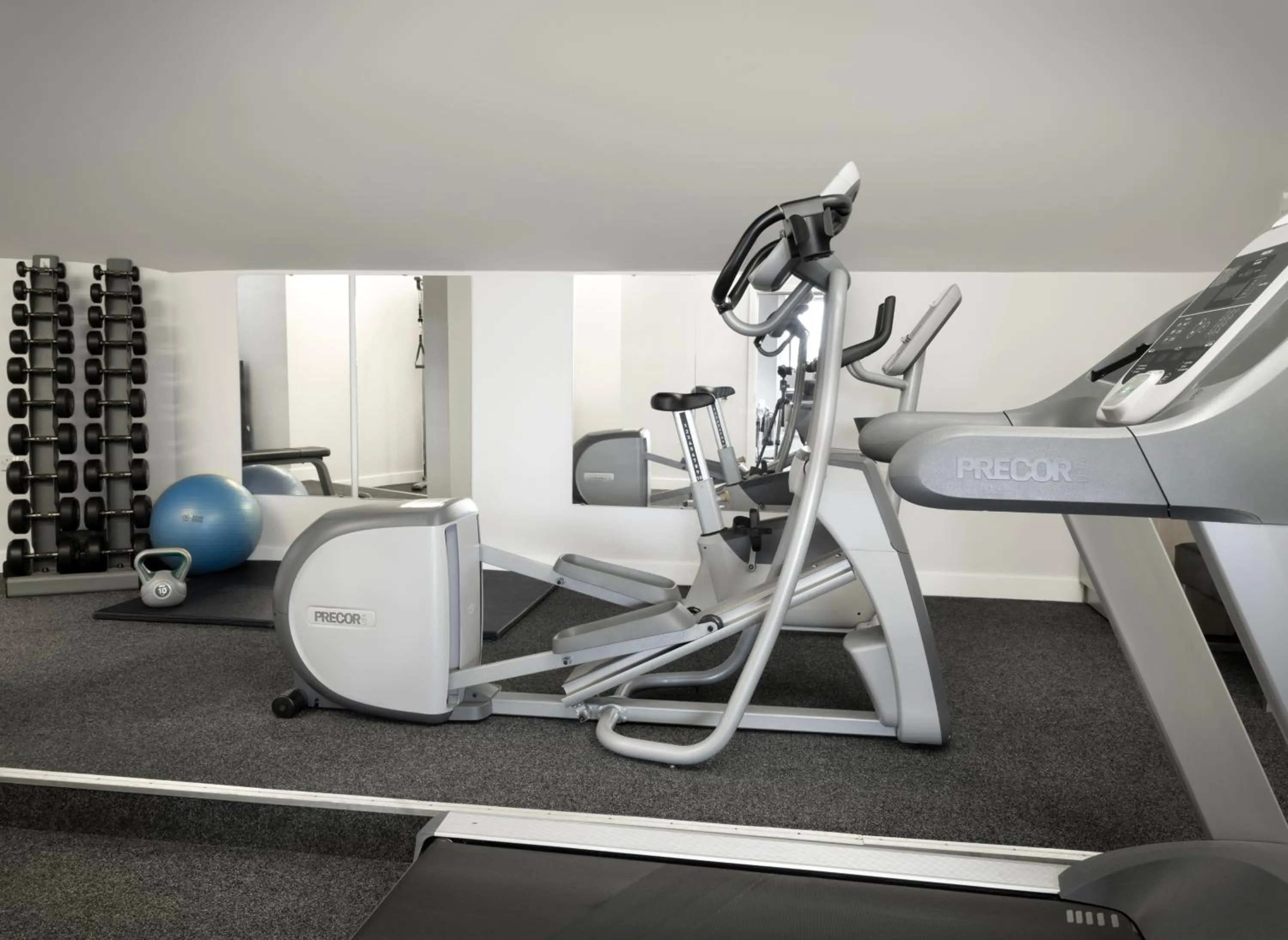 Fitness centre/facilities in Holiday Inn Huntingdon Racecourse by IHG