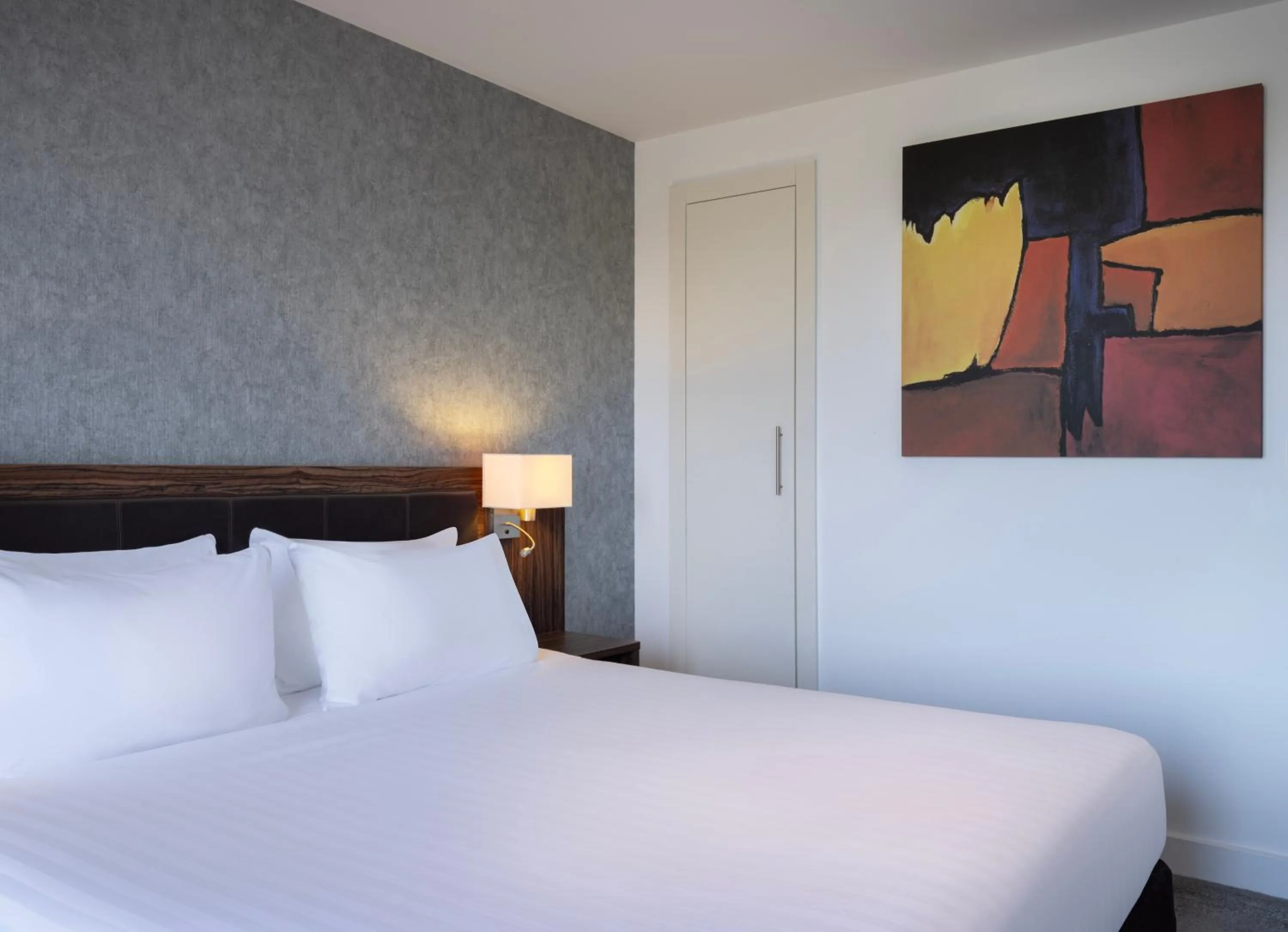 Bedroom, Bed in Holiday Inn Huntingdon Racecourse by IHG