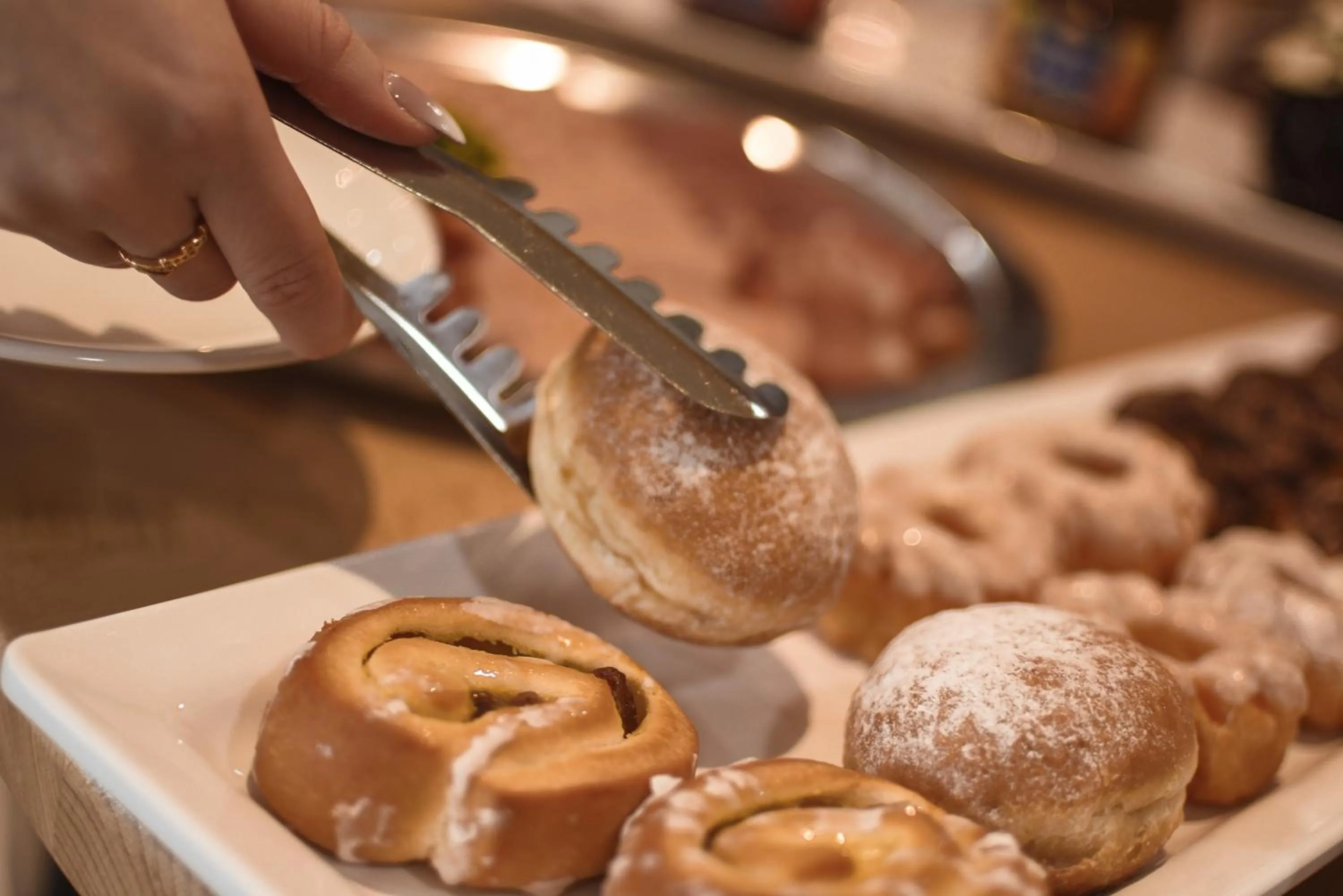 Breakfast in Hotel Strohofer