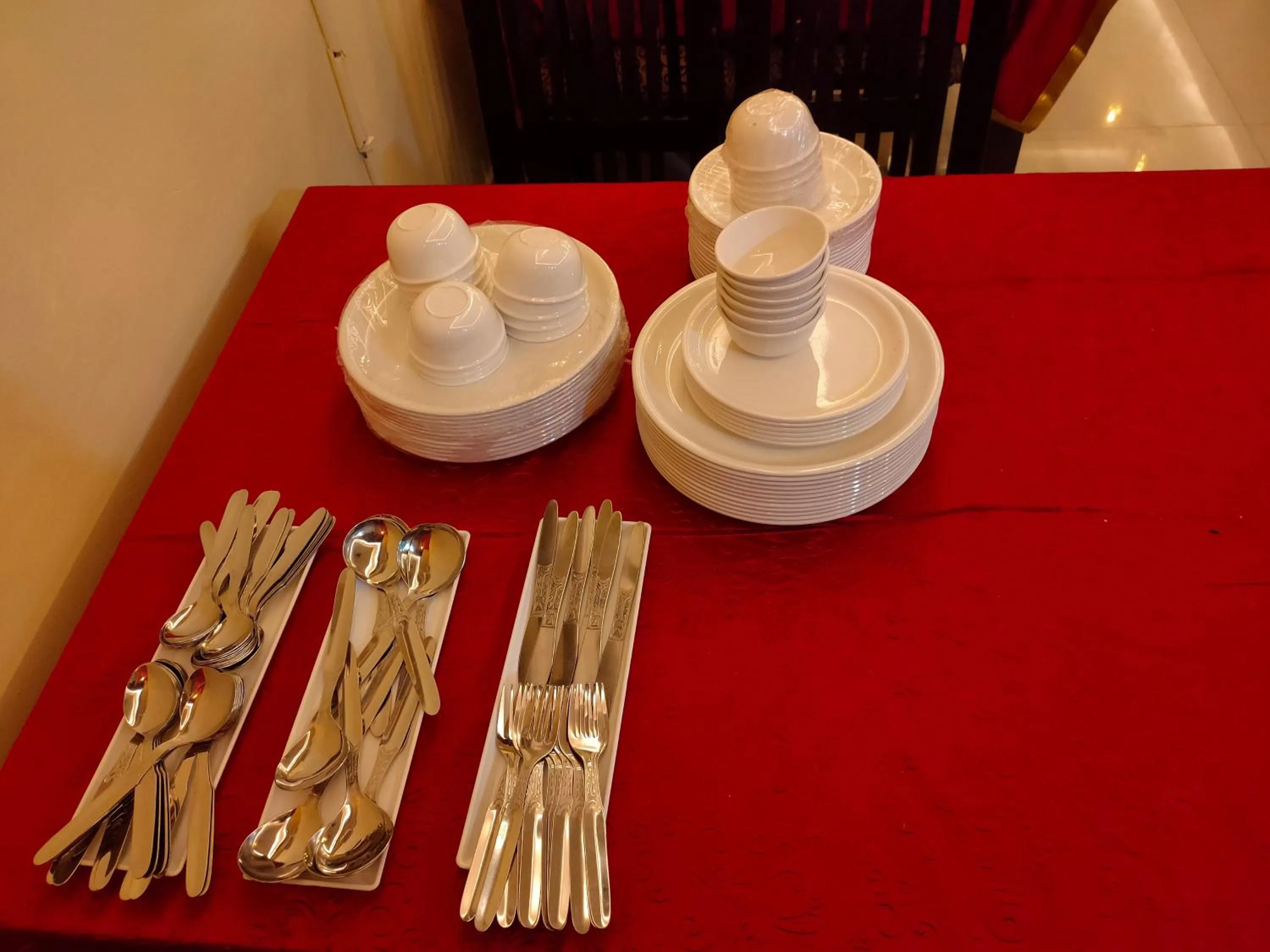 Dining area in Hotel Dev Bhoomi Inn