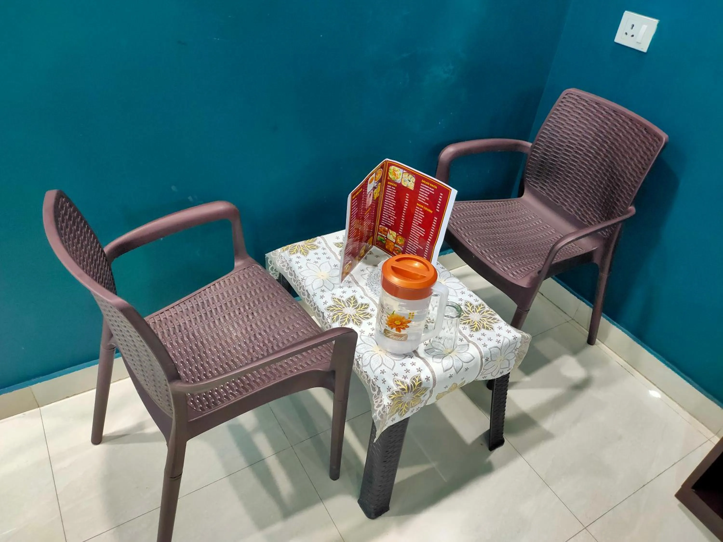 Area and facilities in Hotel Dev Bhoomi Inn