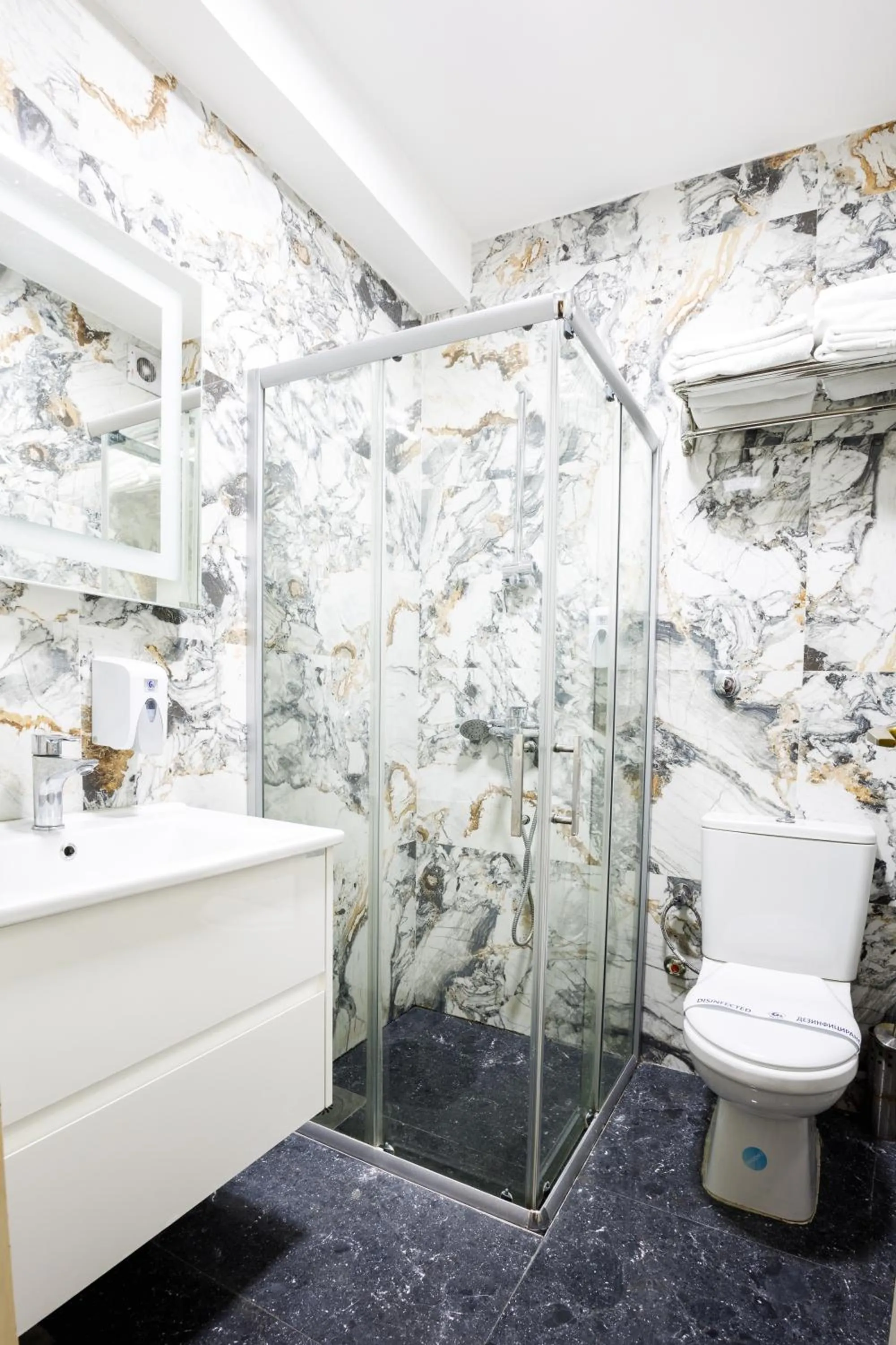 Toilet in Skopje G Hotels