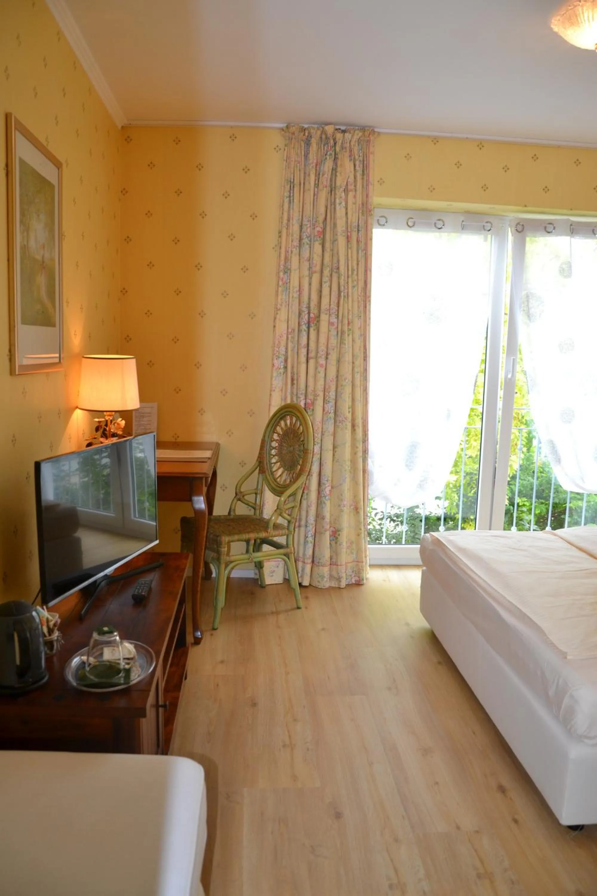 Bed in Christian Gartenhotel