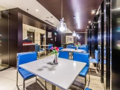 Jinjiang Inn Select Hangzhou Binjiang University Town Puyan Metro Station