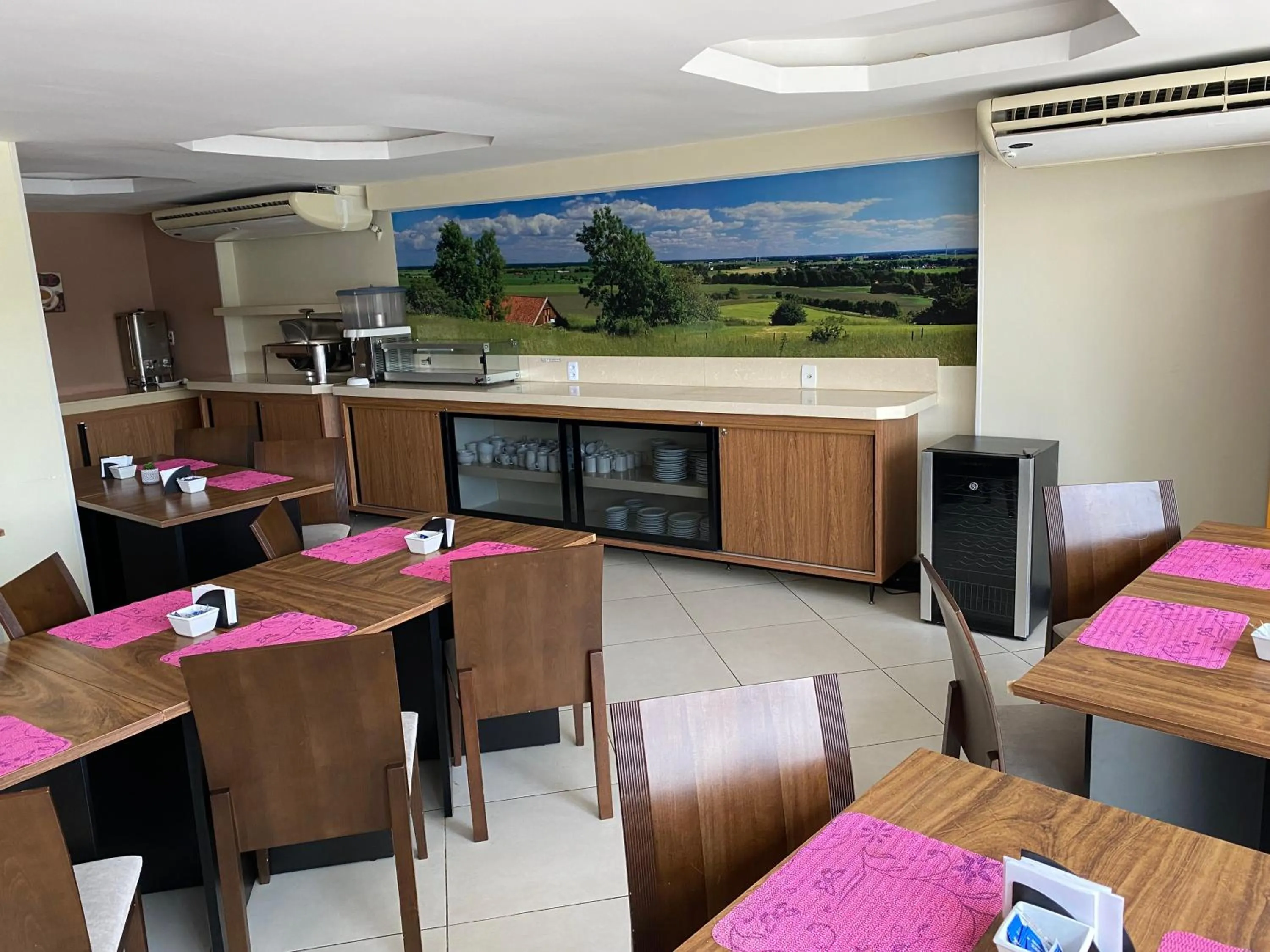 Restaurant/places to eat in Ibiza Barra Hotel