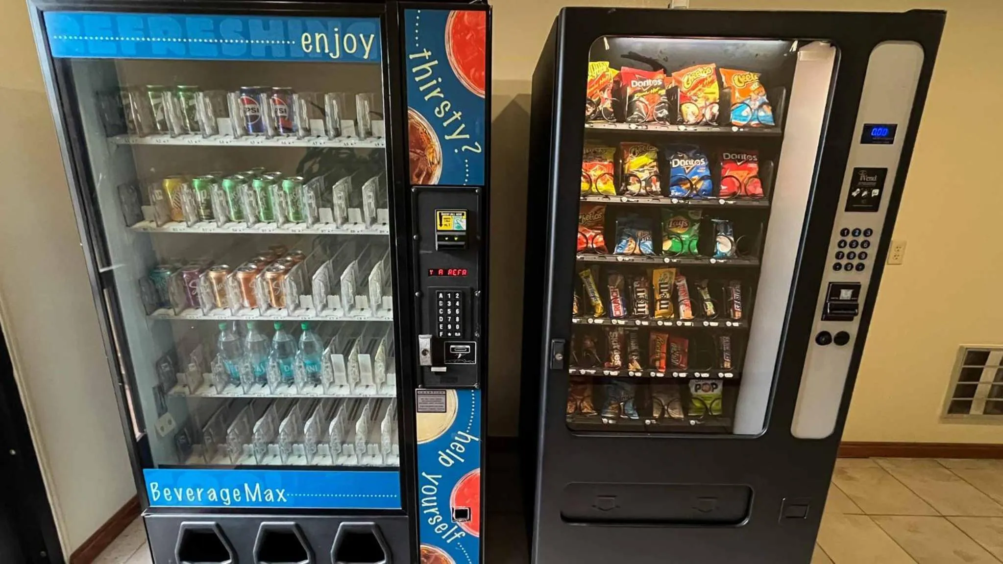 Studio 6 Suites Urbana, IL