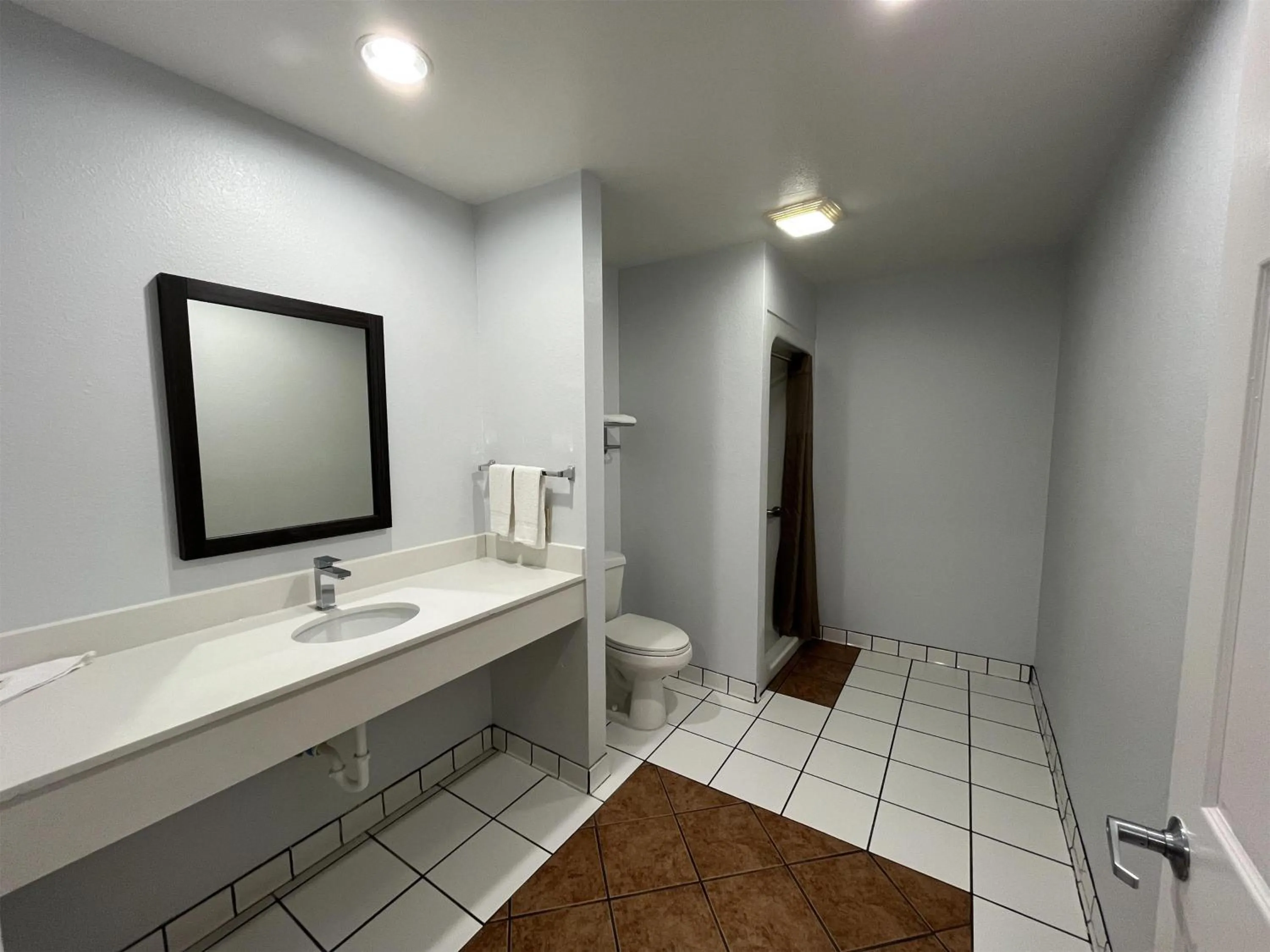 Bedroom in Studio 6 Suites Urbana, IL