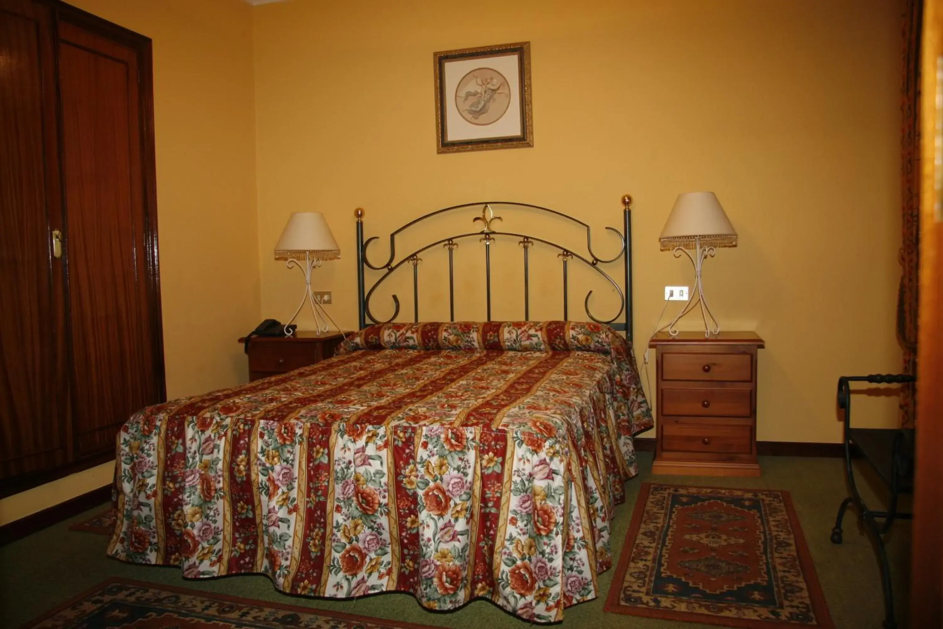 Double or Twin Room in Hotel San Rosendo Double or Twin Room in Hotel San Rosendo