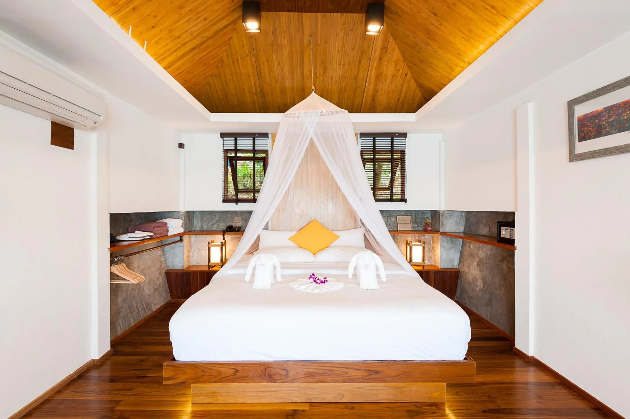 Bed in View Point Resort