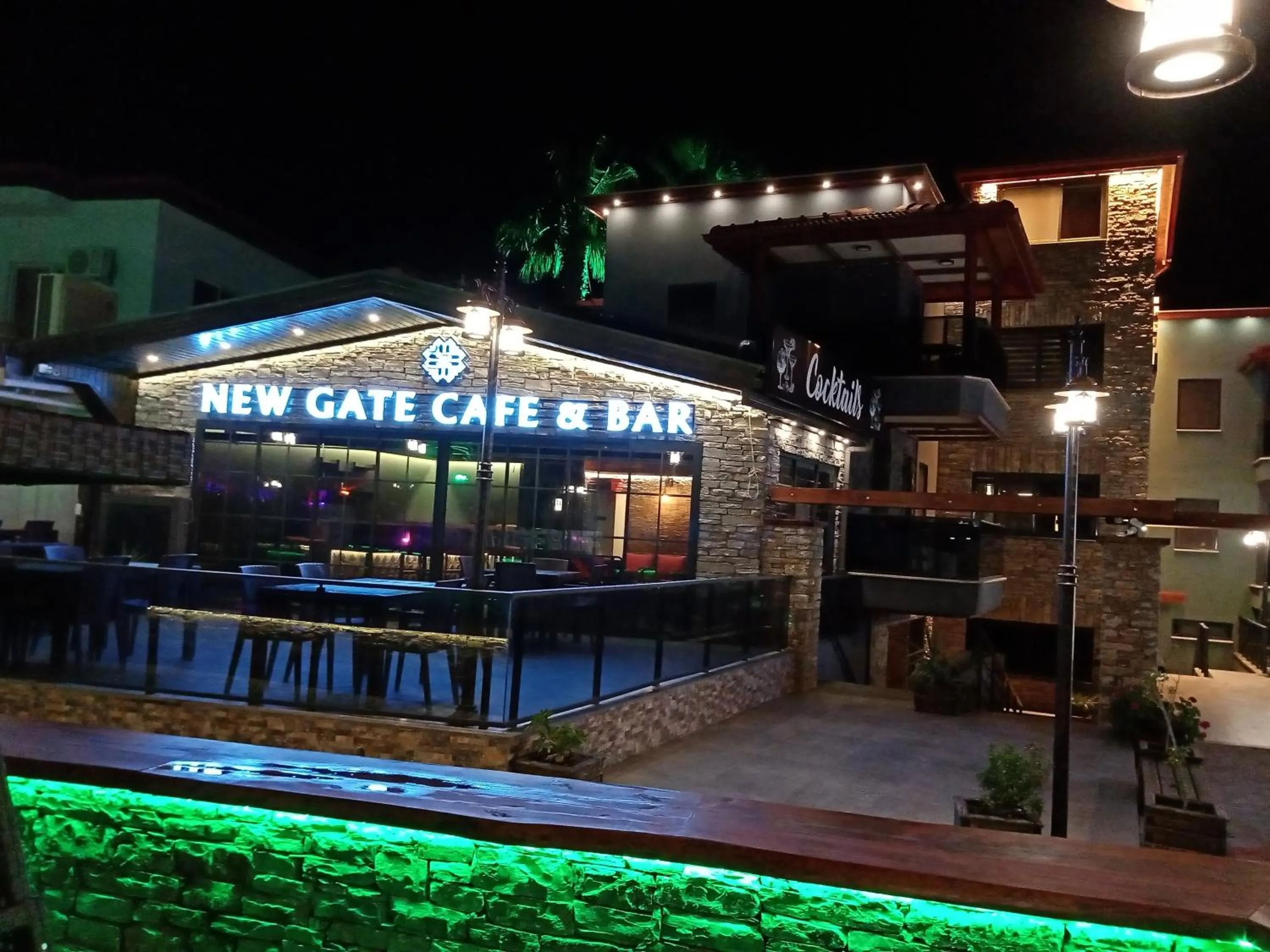 Alcoholic drinks in SARIGERME NEW GATE HOTEL