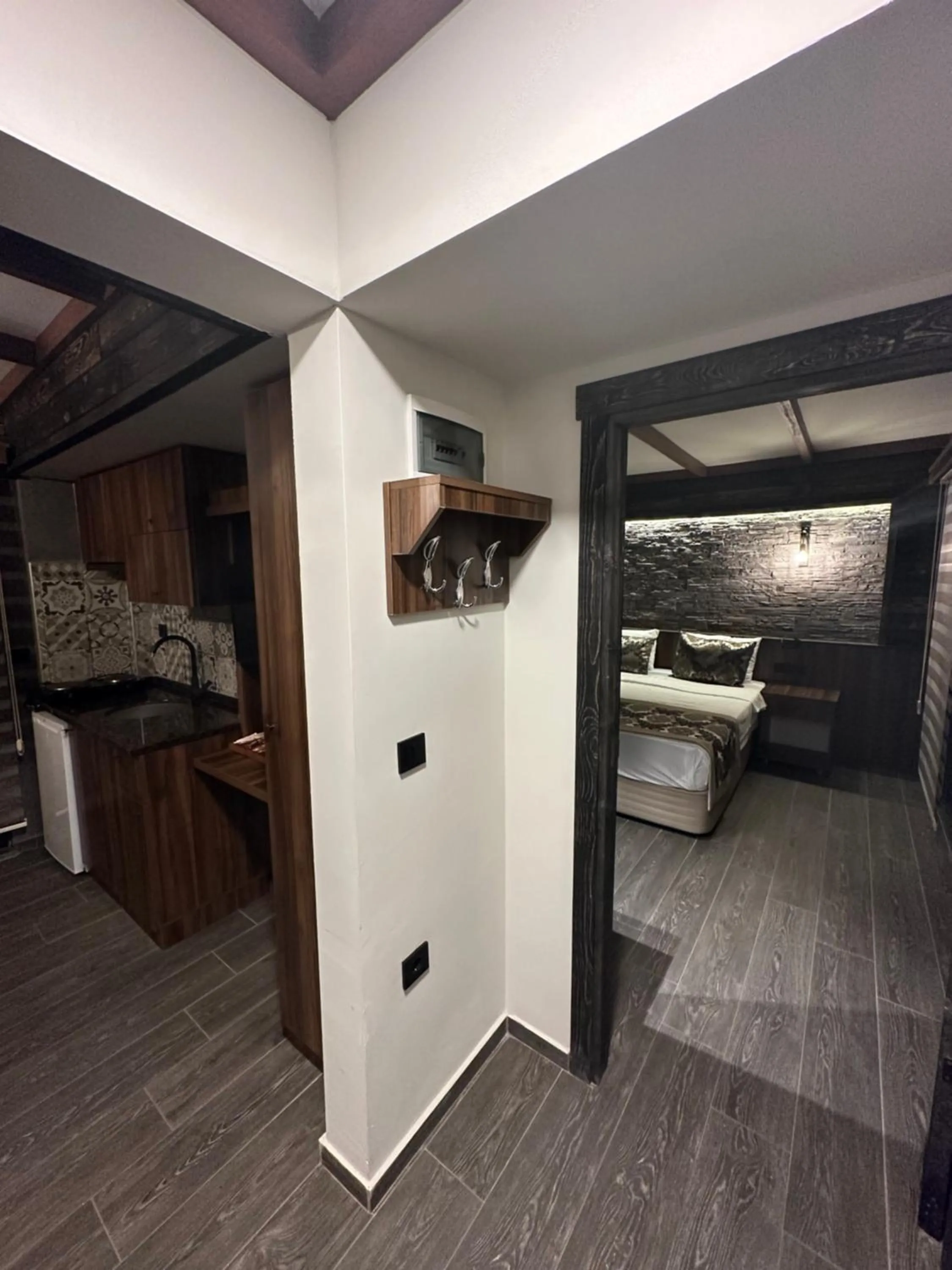 Bed in SARIGERME NEW GATE HOTEL