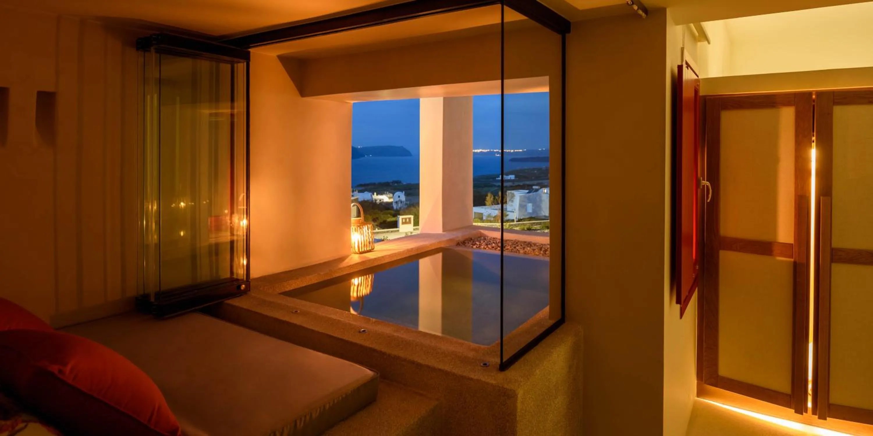 Property building in Potnia Theron Suites