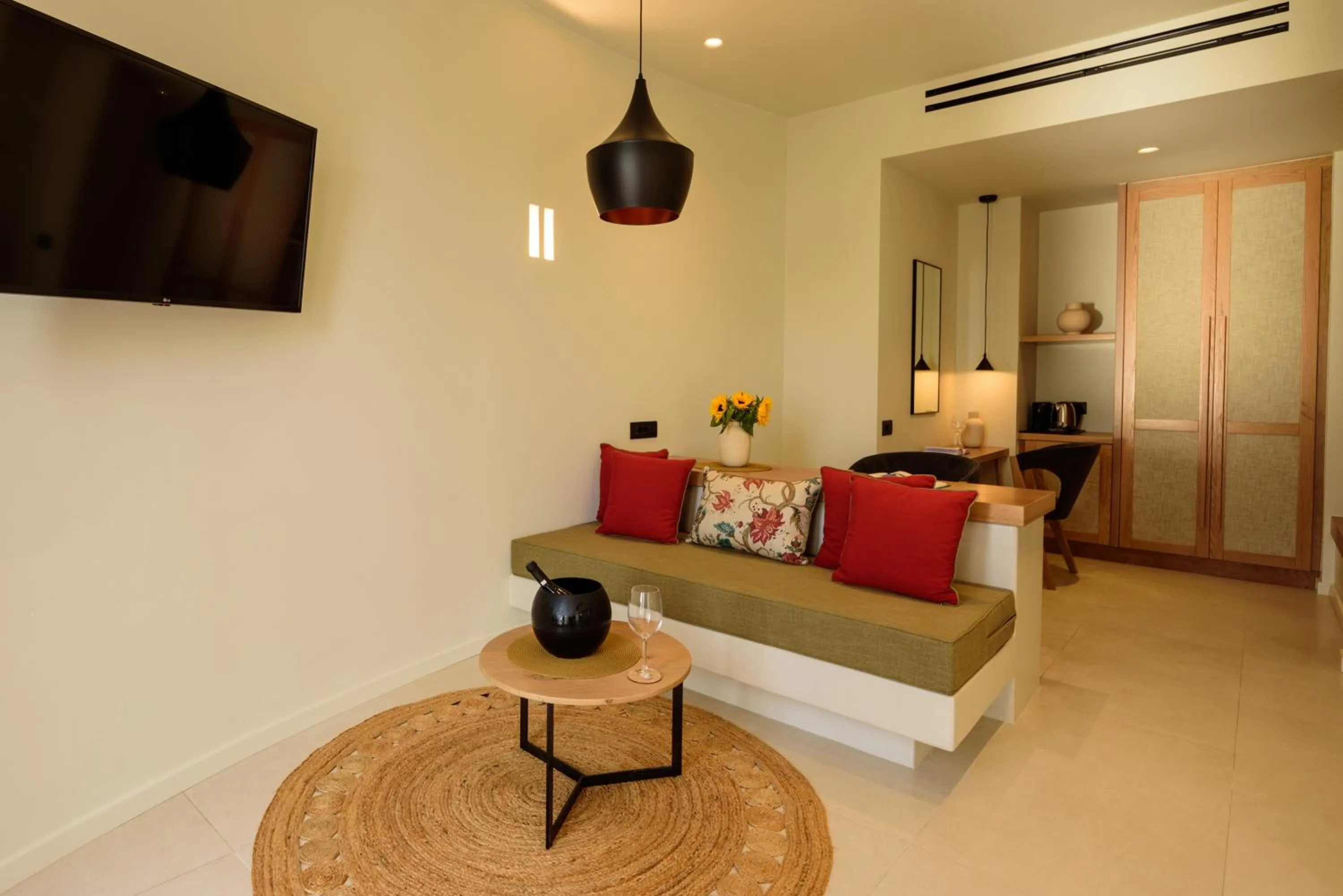 Living room in Potnia Theron Suites