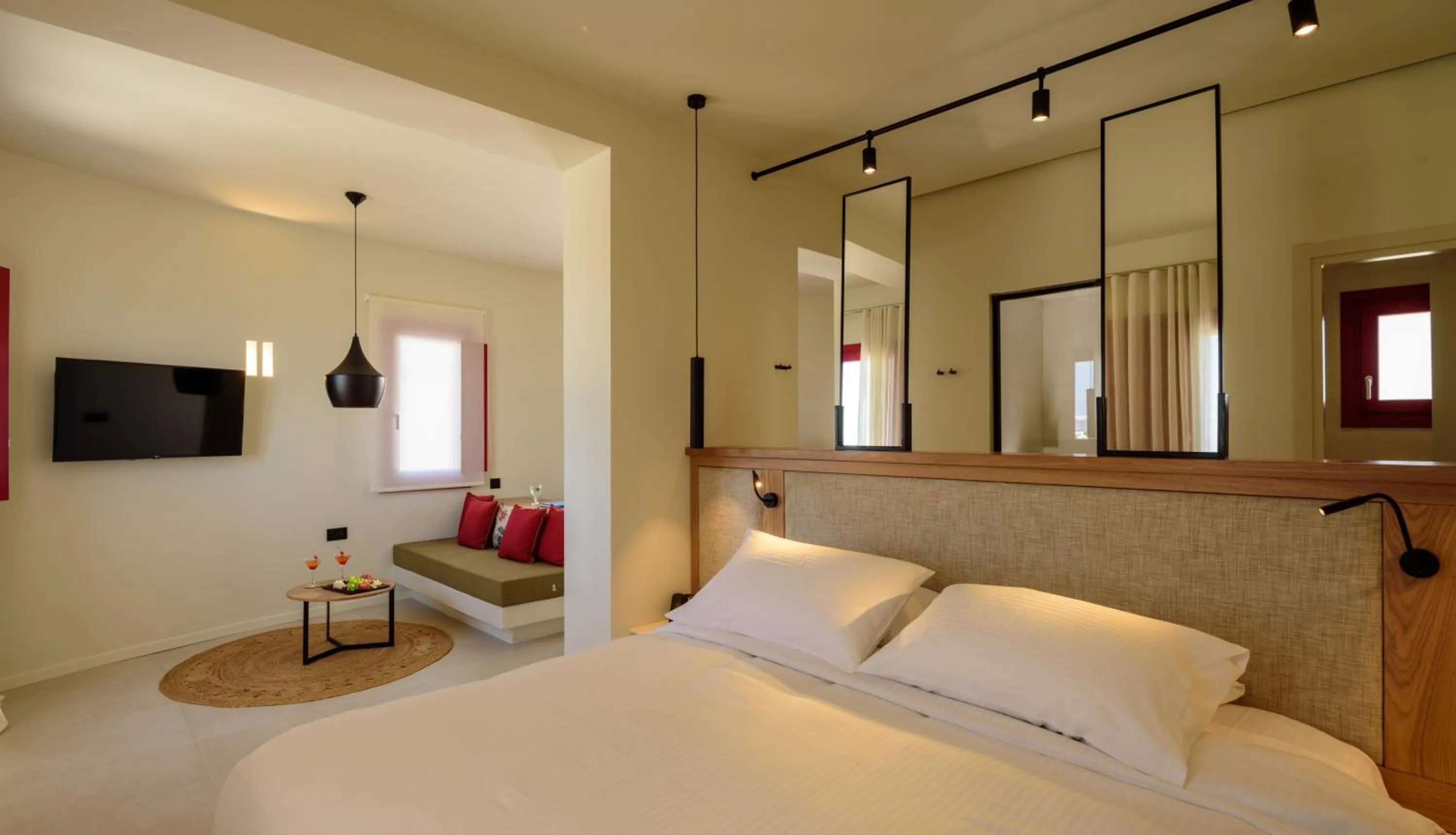 Bed in Potnia Theron Suites