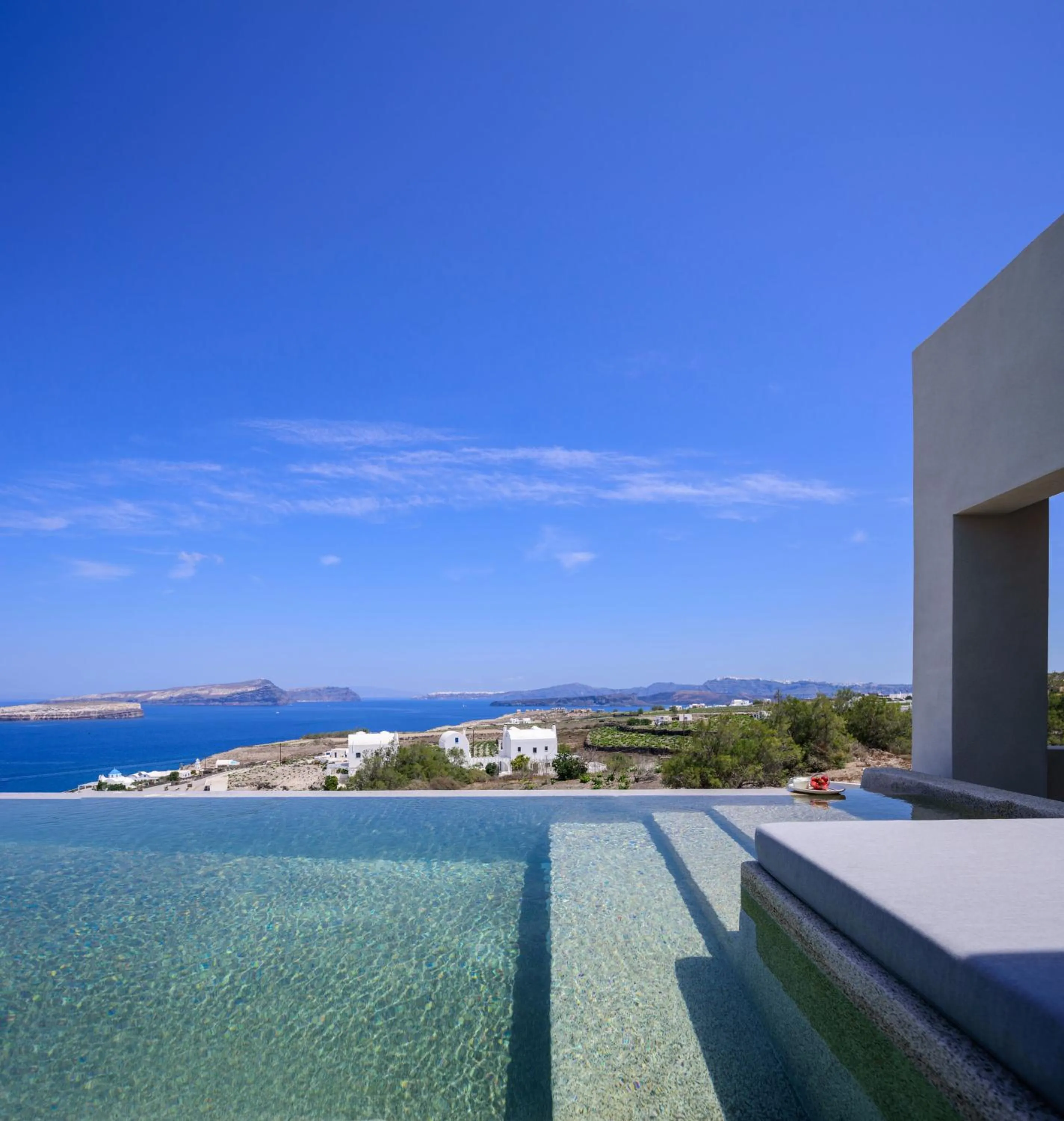 Day in Potnia Theron Suites