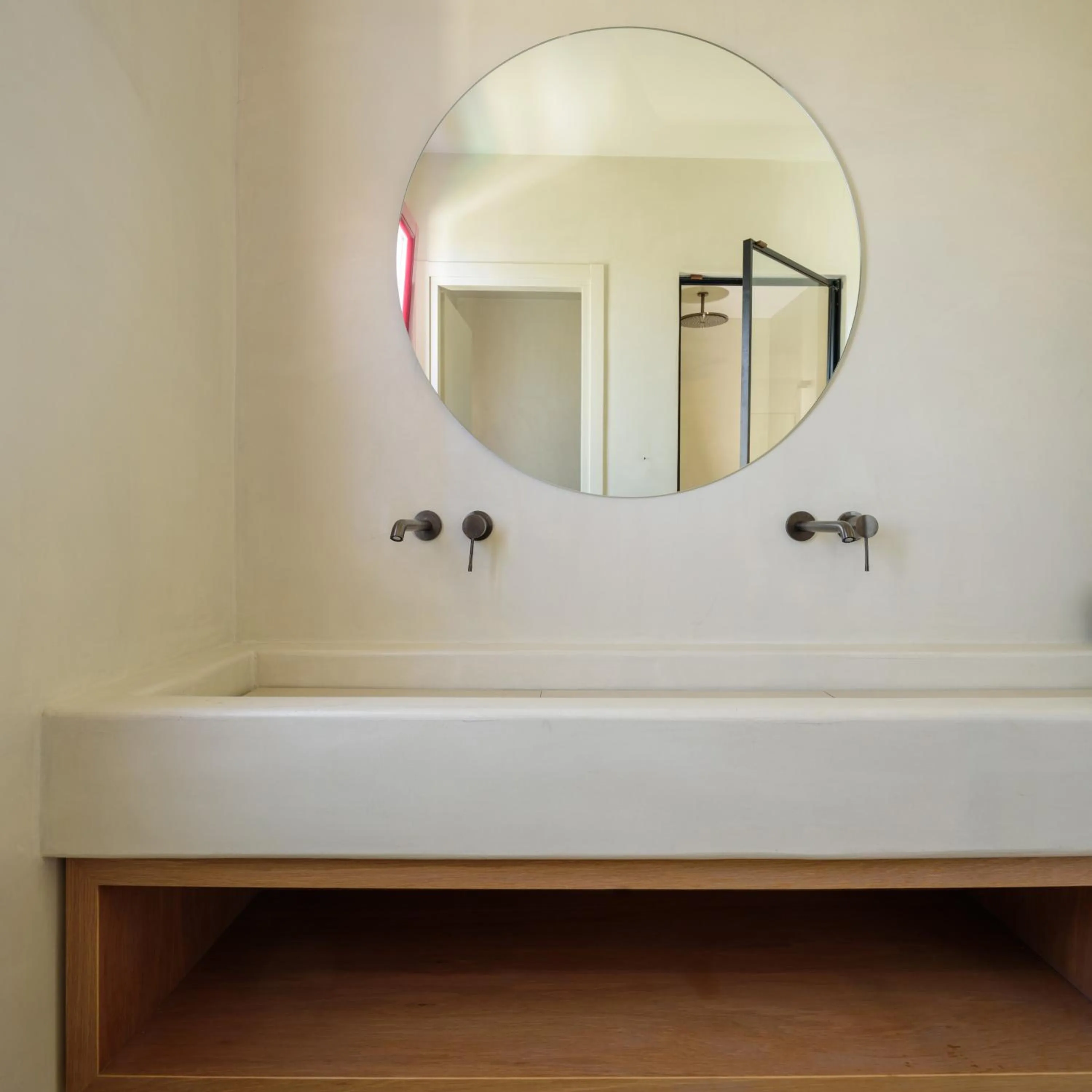 Bathroom in Potnia Theron Suites