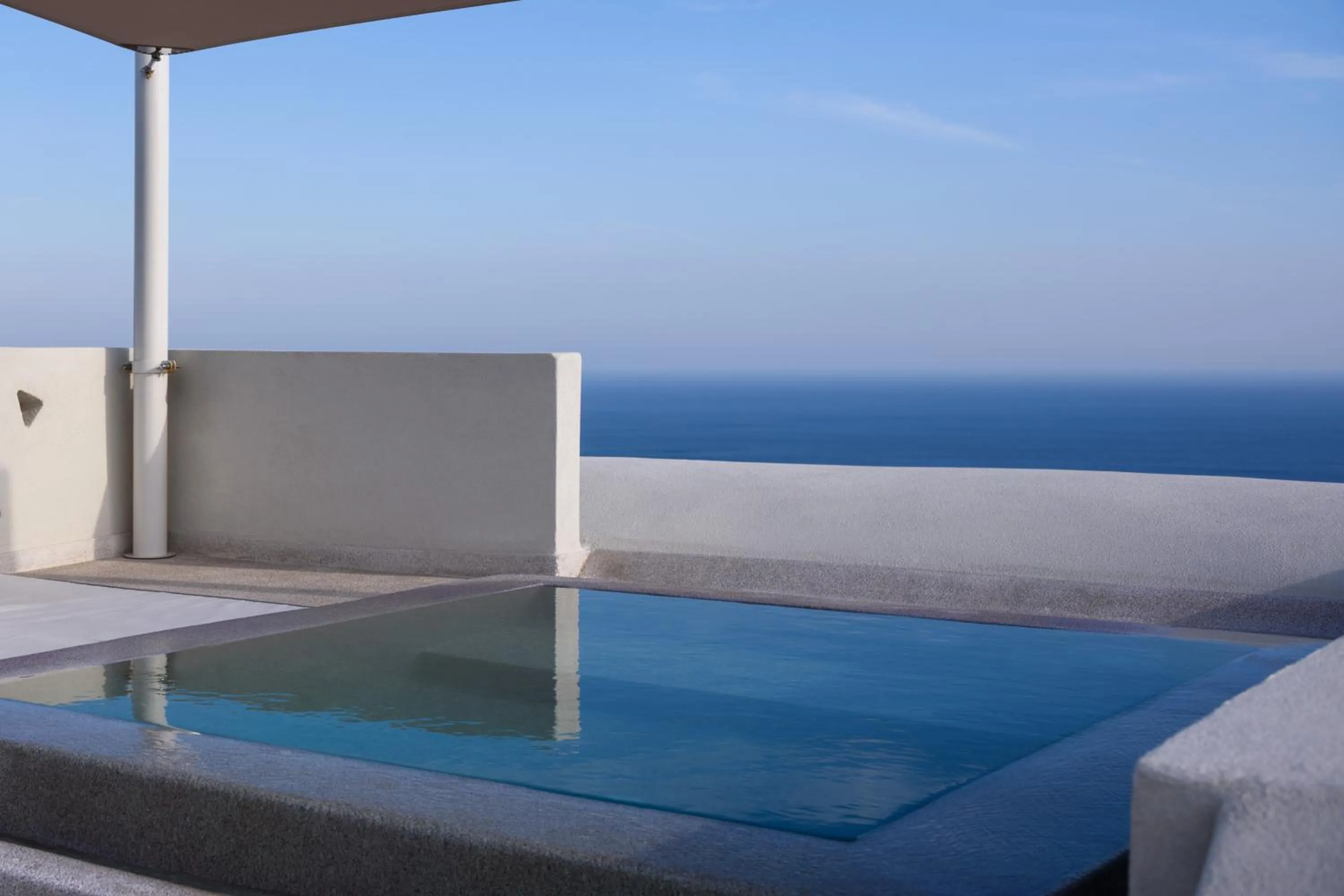 Day in Potnia Theron Suites